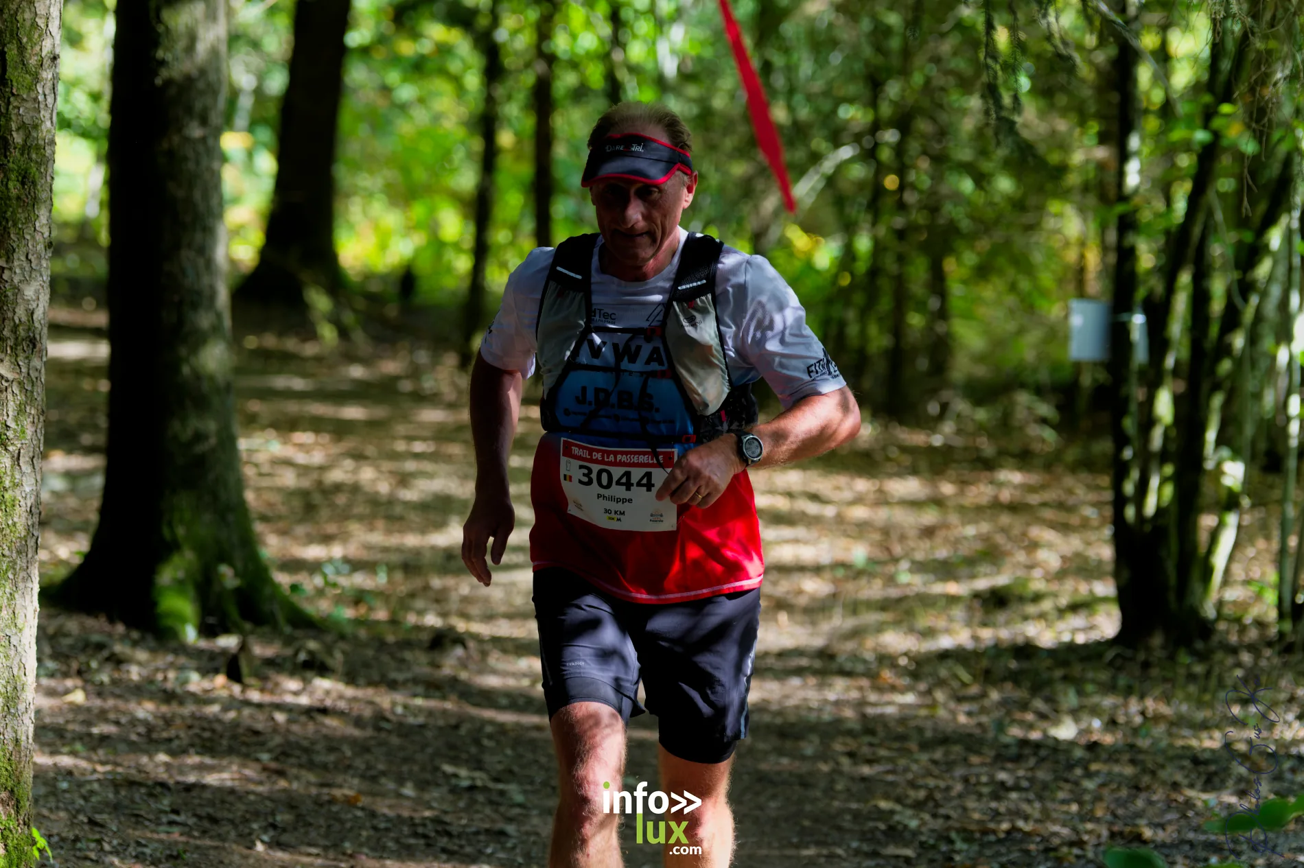 Trail de la Passerelle Himalayenne 2026 à Sainte-Cécile : coureurs sur les sentiers de la vallée de la Semois