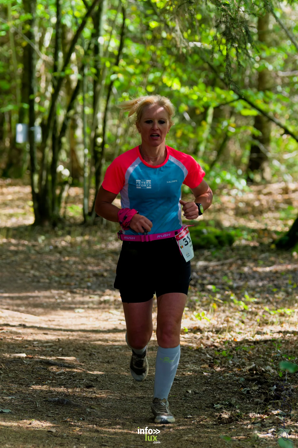 Trail de la Passerelle Himalayenne 2026 à Sainte-Cécile : coureurs sur les sentiers de la vallée de la Semois