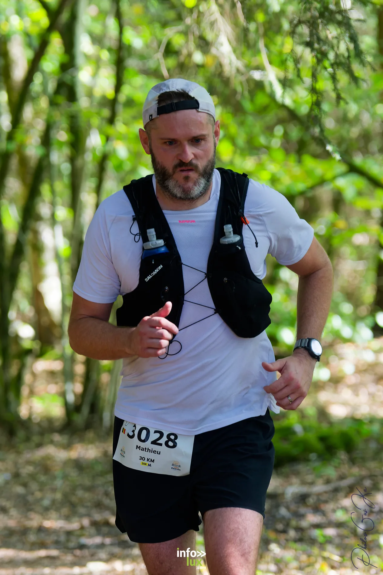 Trail de la Passerelle Himalayenne 2026 à Sainte-Cécile : coureurs sur les sentiers de la vallée de la Semois