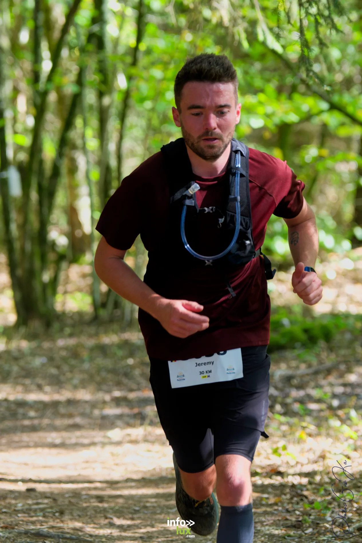 Trail de la Passerelle Himalayenne 2026 à Sainte-Cécile : coureurs sur les sentiers de la vallée de la Semois