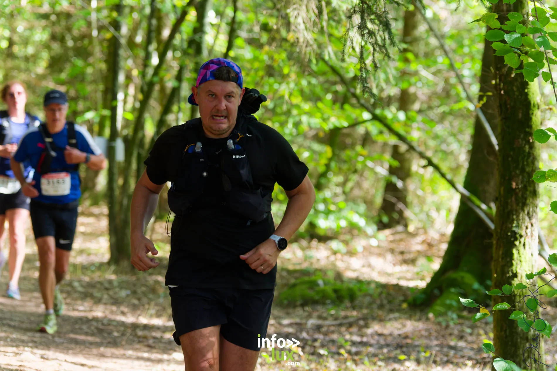 Trail de la Passerelle Himalayenne 2026 à Sainte-Cécile : coureurs sur les sentiers de la vallée de la Semois