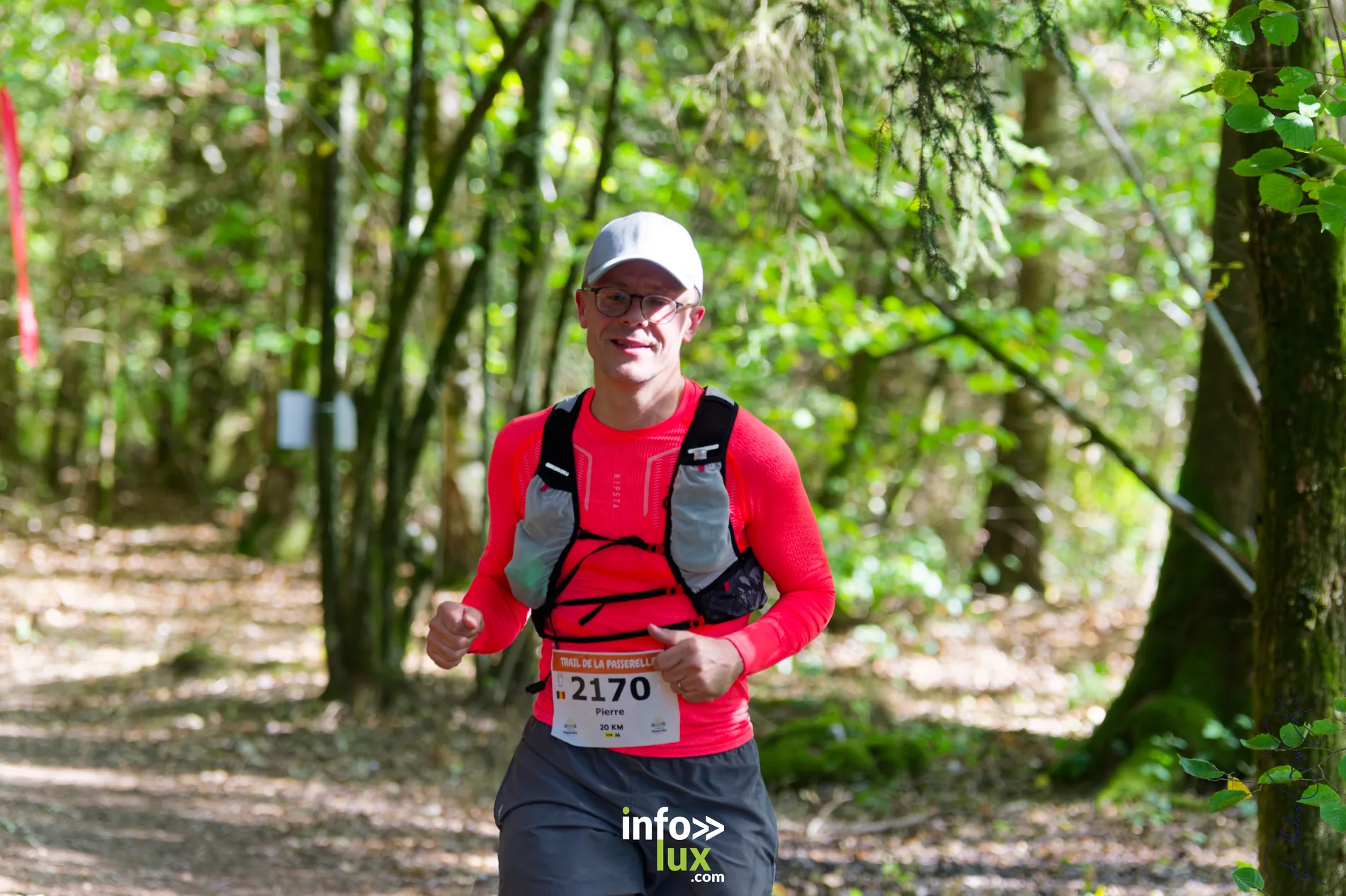 Trail de la Passerelle Himalayenne 2026 à Sainte-Cécile : coureurs sur les sentiers de la vallée de la Semois