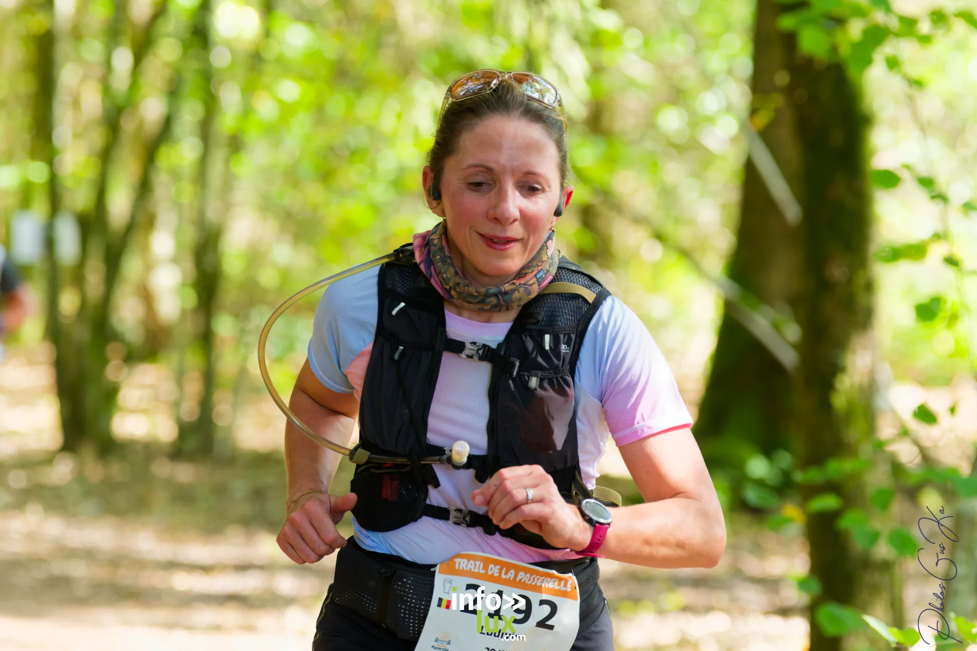 Trail de la Passerelle Himalayenne 2026 à Sainte-Cécile : coureurs sur les sentiers de la vallée de la Semois