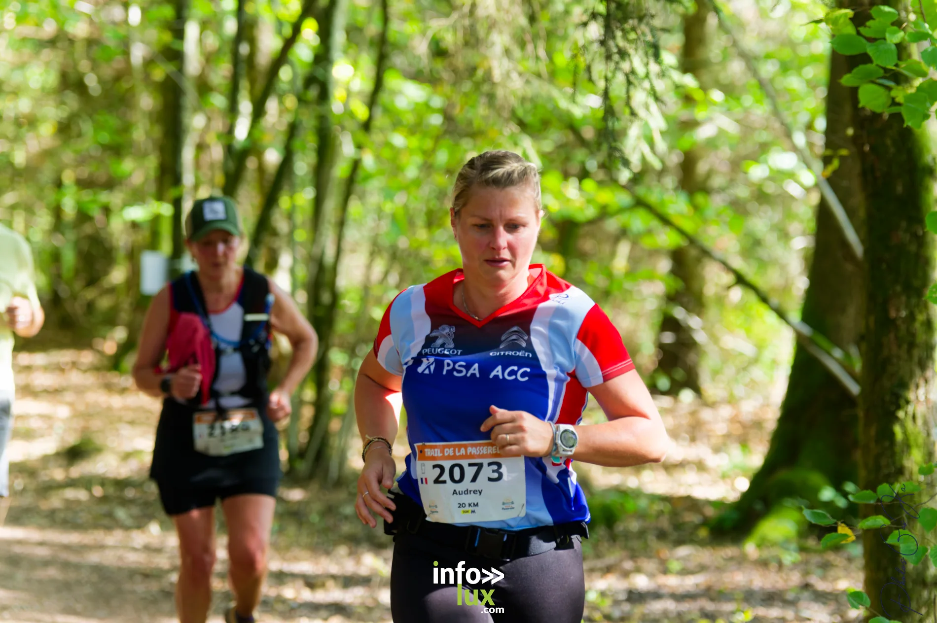 Trail de la Passerelle Himalayenne 2026 à Sainte-Cécile : coureurs sur les sentiers de la vallée de la Semois