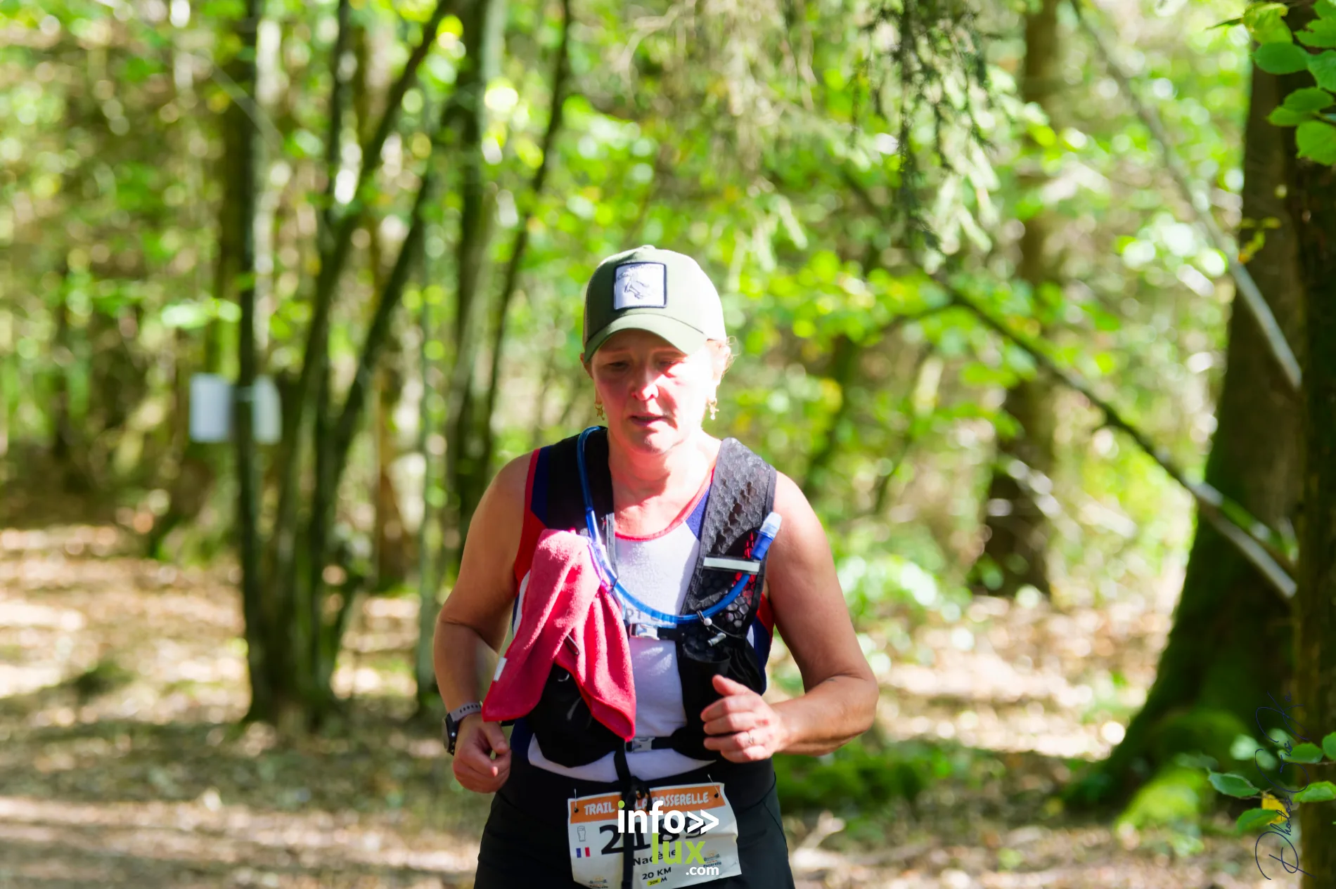 Trail de la Passerelle Himalayenne 2026 à Sainte-Cécile : coureurs sur les sentiers de la vallée de la Semois