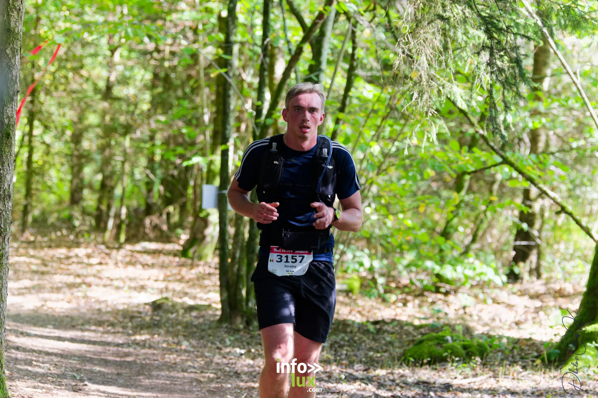 Trail de la Passerelle Himalayenne 2026 à Sainte-Cécile : coureurs sur les sentiers de la vallée de la Semois