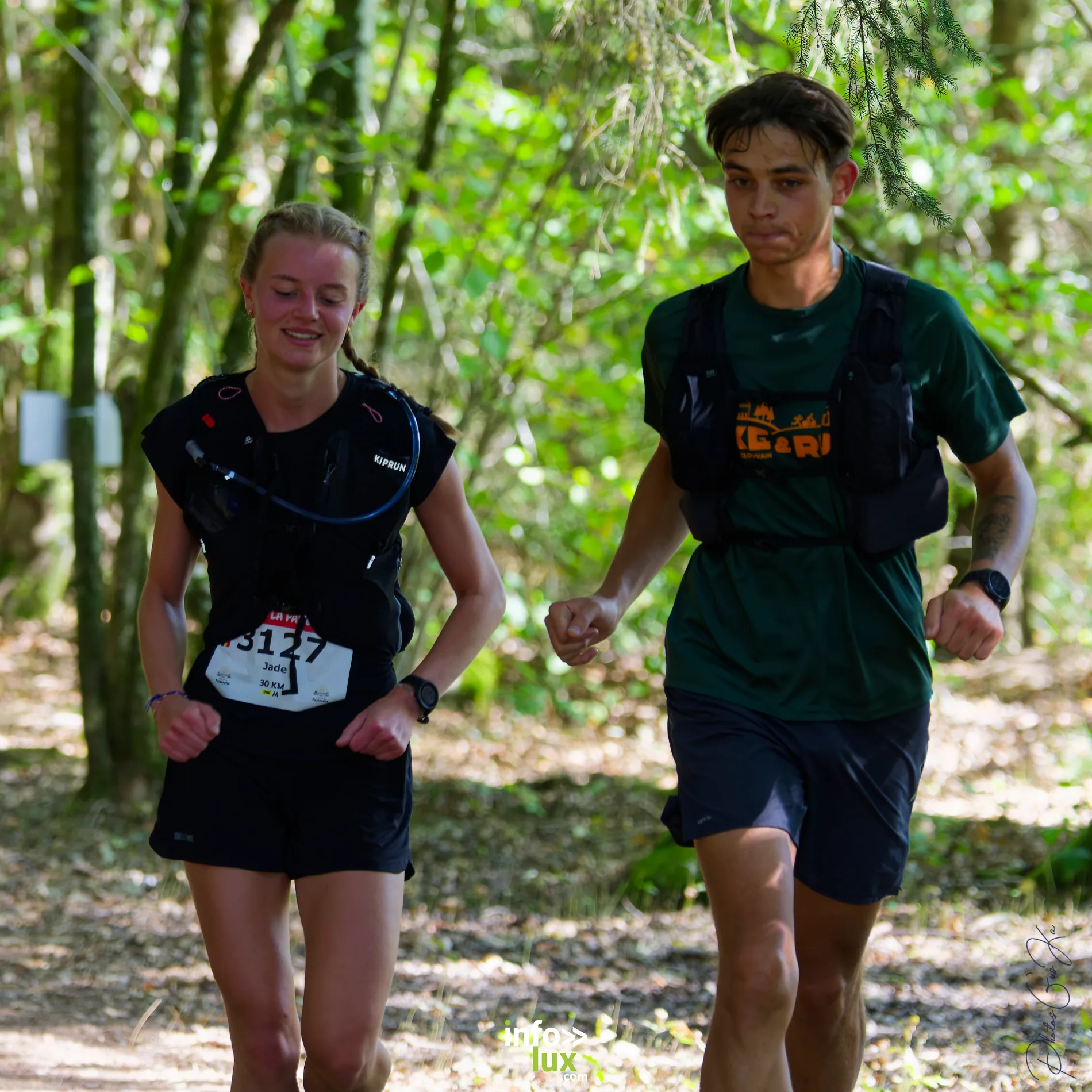Trail de la Passerelle Himalayenne 2026 à Sainte-Cécile : coureurs sur les sentiers de la vallée de la Semois