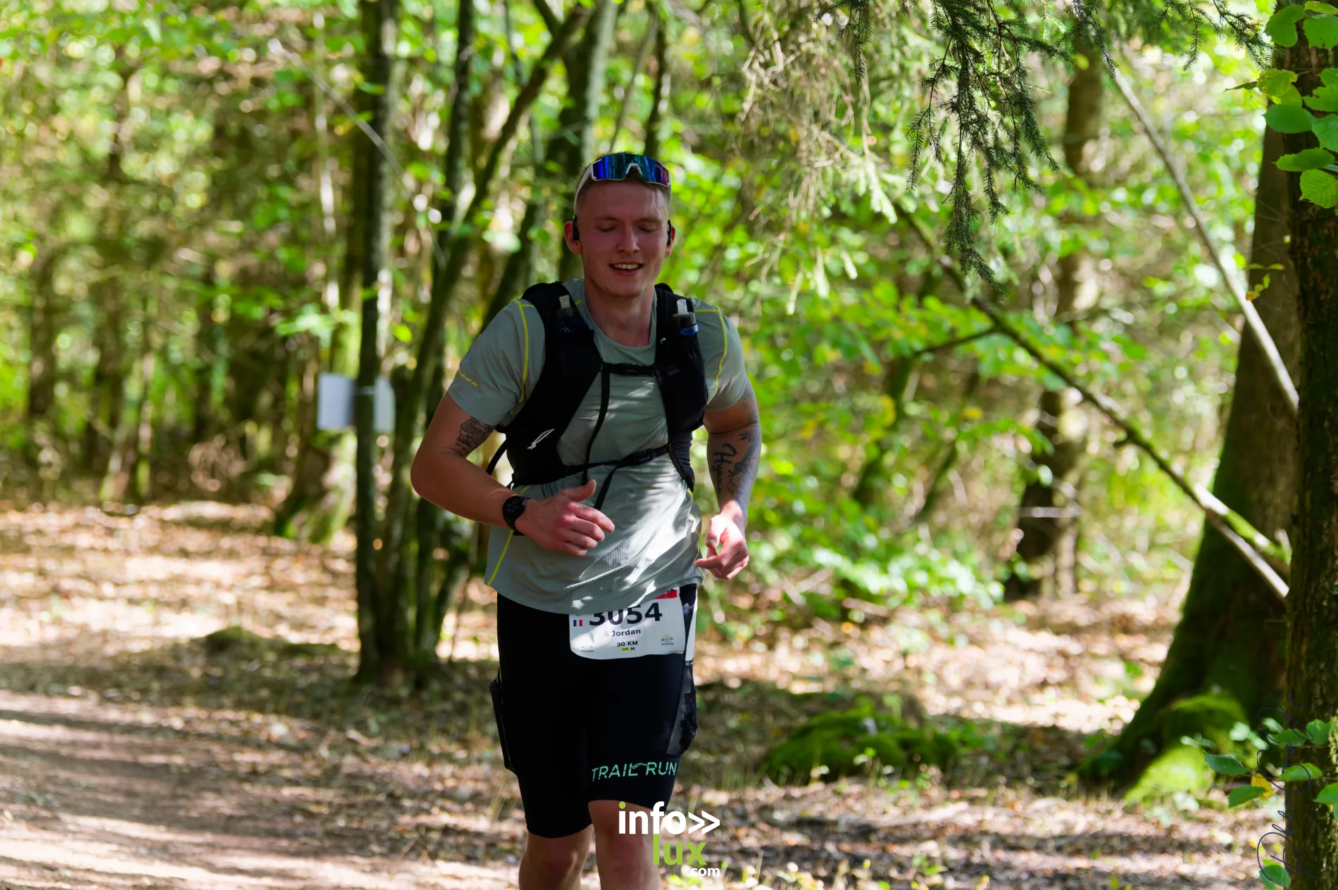Trail de la Passerelle Himalayenne 2026 à Sainte-Cécile : coureurs sur les sentiers de la vallée de la Semois