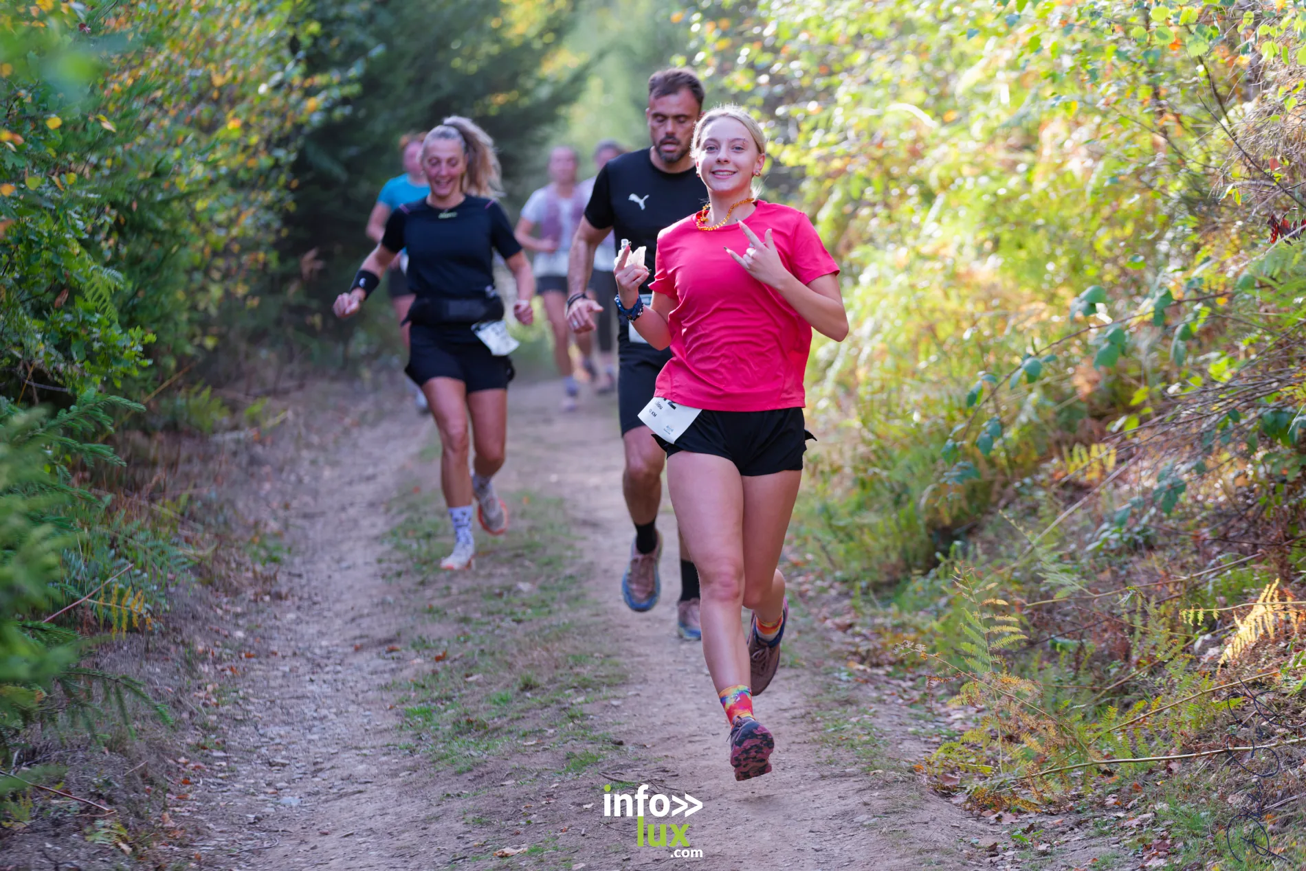 Trail de la Passerelle Himalayenne 2026 à Sainte-Cécile : coureurs sur les sentiers de la vallée de la Semois