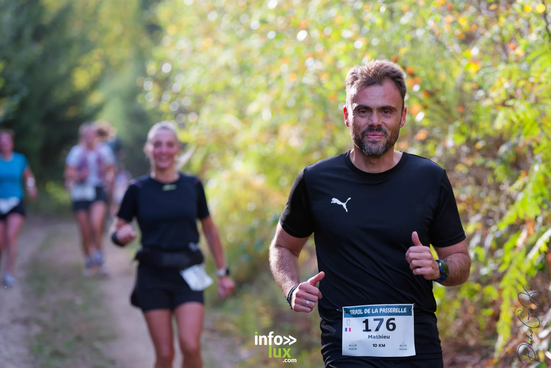 Trail de la Passerelle Himalayenne 2026 à Sainte-Cécile : coureurs sur les sentiers de la vallée de la Semois