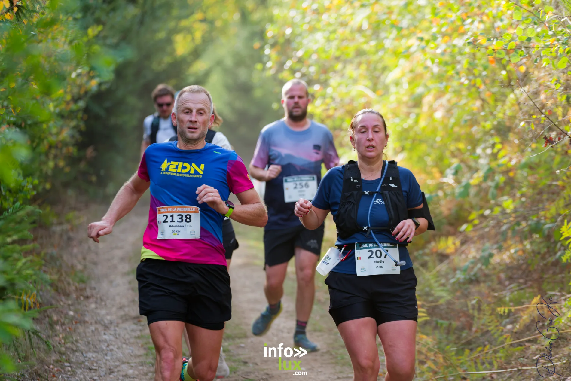 Trail de la Passerelle Himalayenne 2026 à Sainte-Cécile : coureurs sur les sentiers de la vallée de la Semois