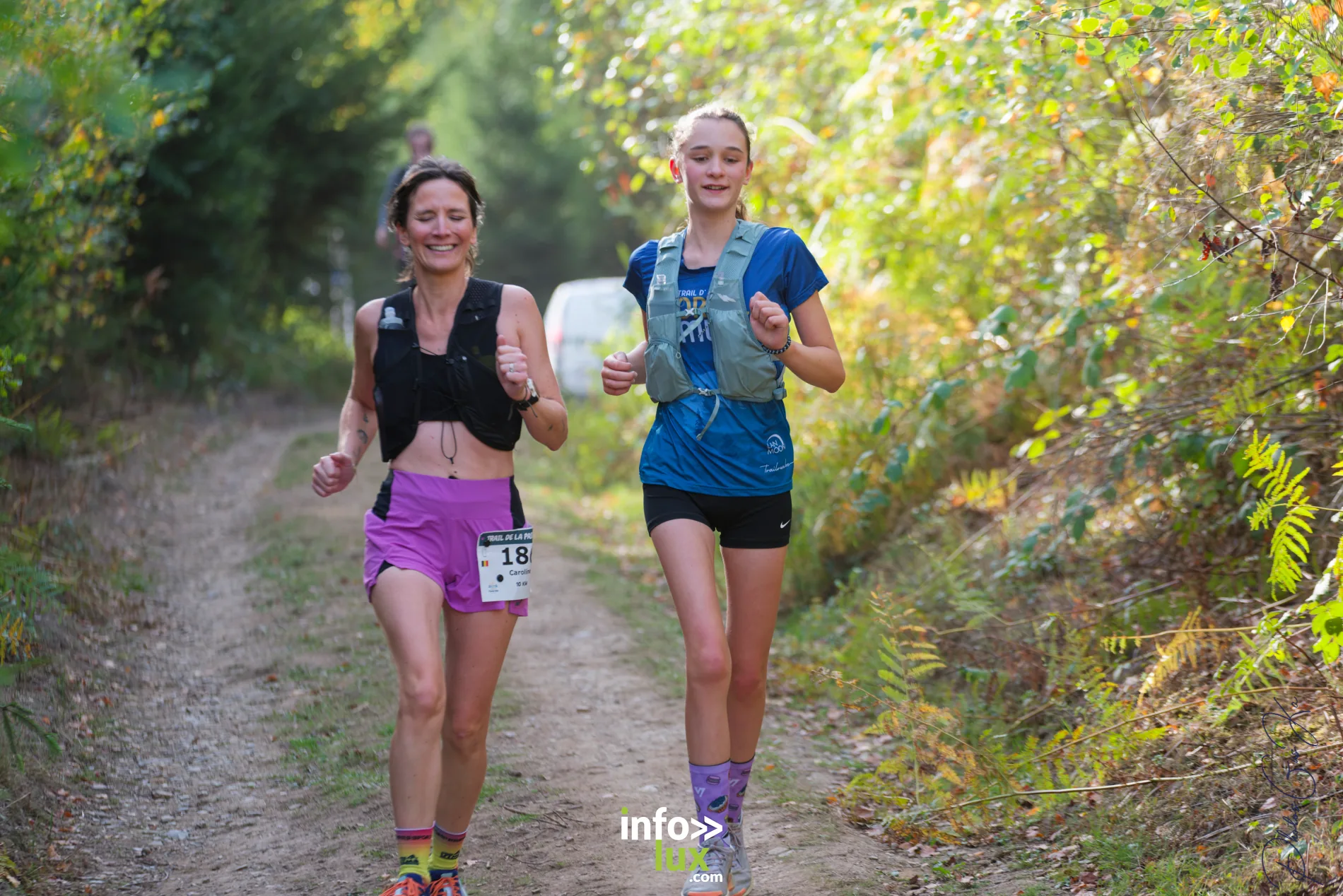 Trail de la Passerelle Himalayenne 2026 à Sainte-Cécile : coureurs sur les sentiers de la vallée de la Semois