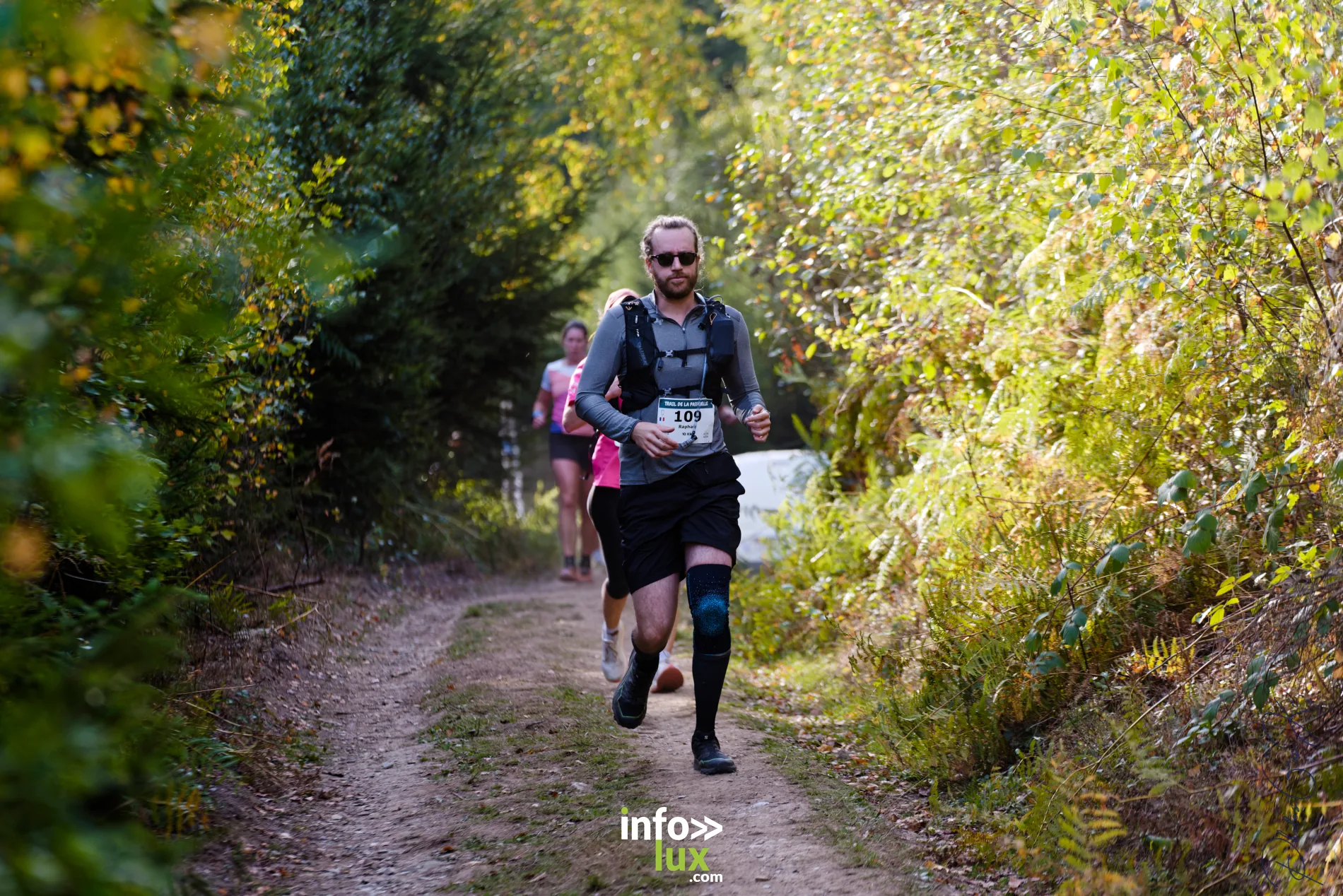 Trail de la Passerelle Himalayenne 2026 à Sainte-Cécile : coureurs sur les sentiers de la vallée de la Semois