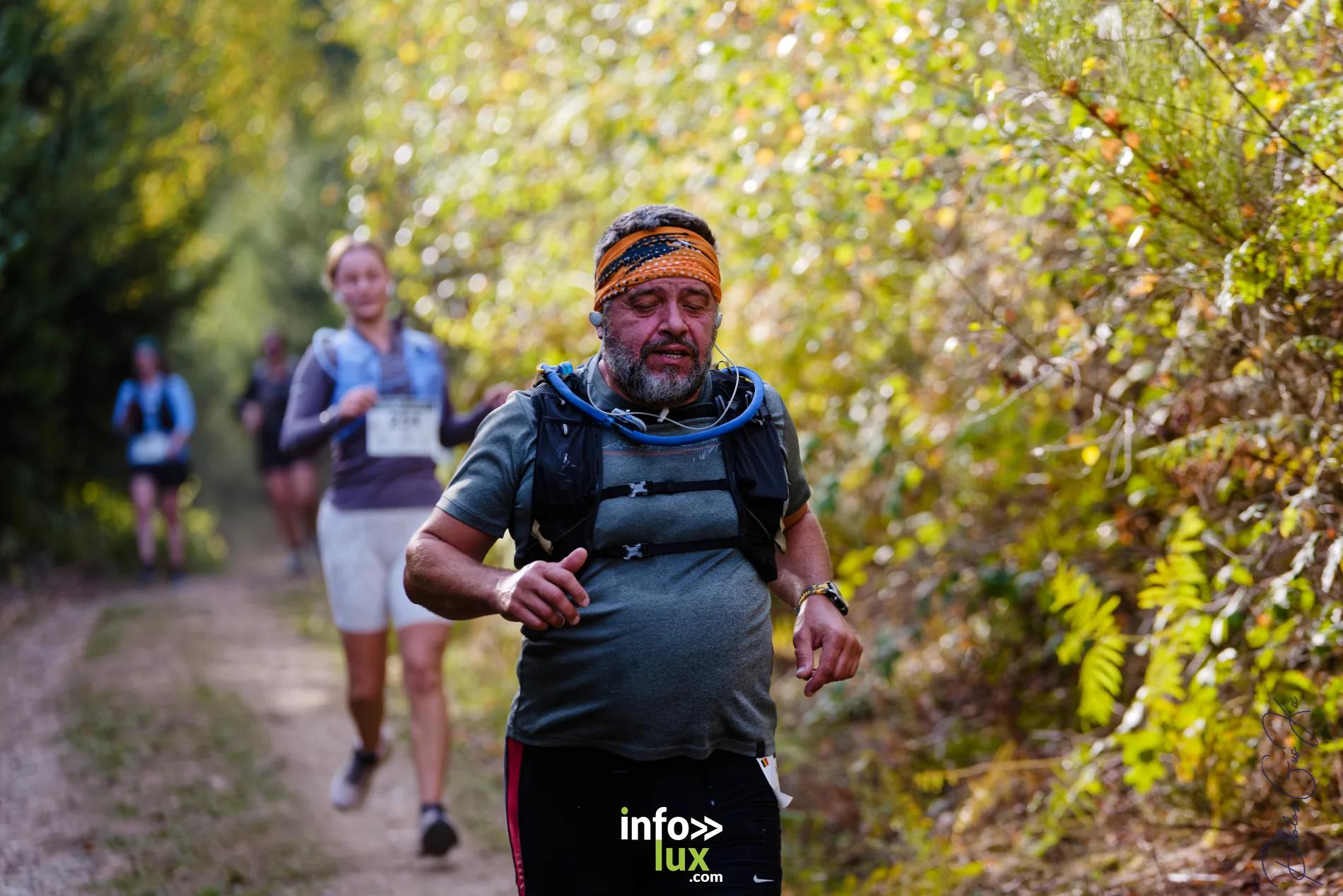 Trail de la Passerelle Himalayenne 2026 à Sainte-Cécile : coureurs sur les sentiers de la vallée de la Semois