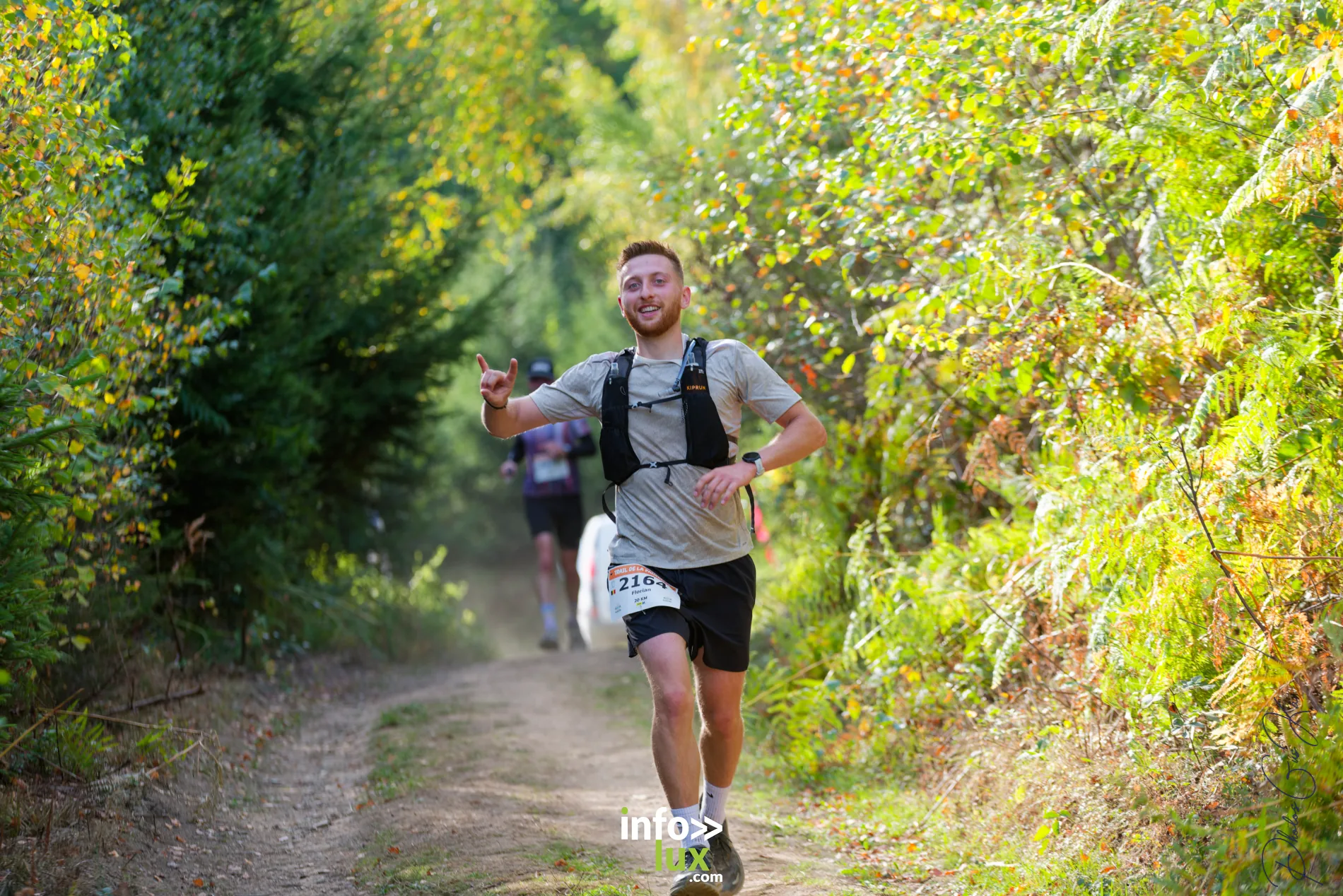 Trail de la Passerelle Himalayenne 2026 à Sainte-Cécile : coureurs sur les sentiers de la vallée de la Semois
