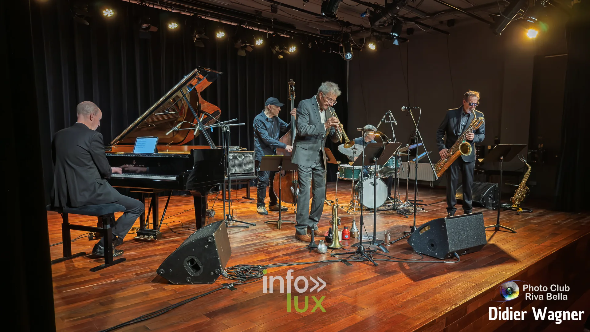 Alain Cupper Quintet, Académie de Musique de Braine-l’Alleud, 10 octobre 2026 : l’Alain Cupper Quintet sur la scène de l’Académie de Musique (photo Didier Wagner, Photo-Club Riva-Bella)
