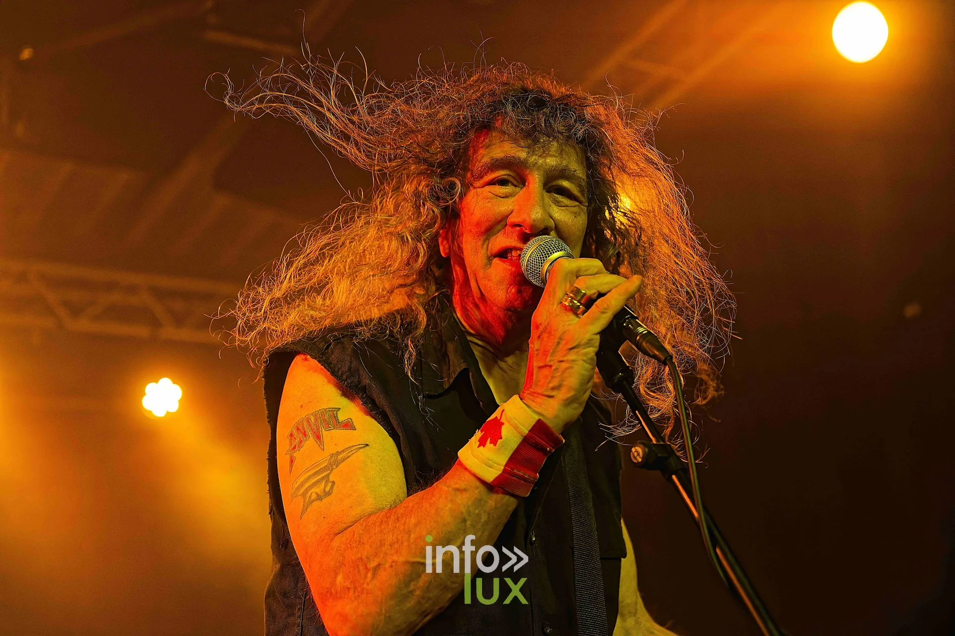 Anvil sur la scène du Zik-Zak d’Ittre, 21 octobre 2026, soirée Anvil, Killer et Spirit War (photo Sante Broccolo)
