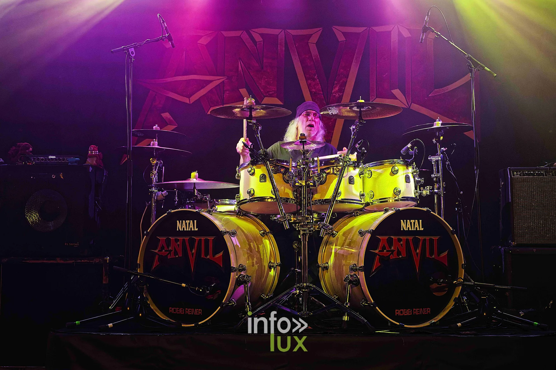 Anvil sur la scène du Zik-Zak d’Ittre, 21 octobre 2026, soirée Anvil, Killer et Spirit War (photo Sante Broccolo)