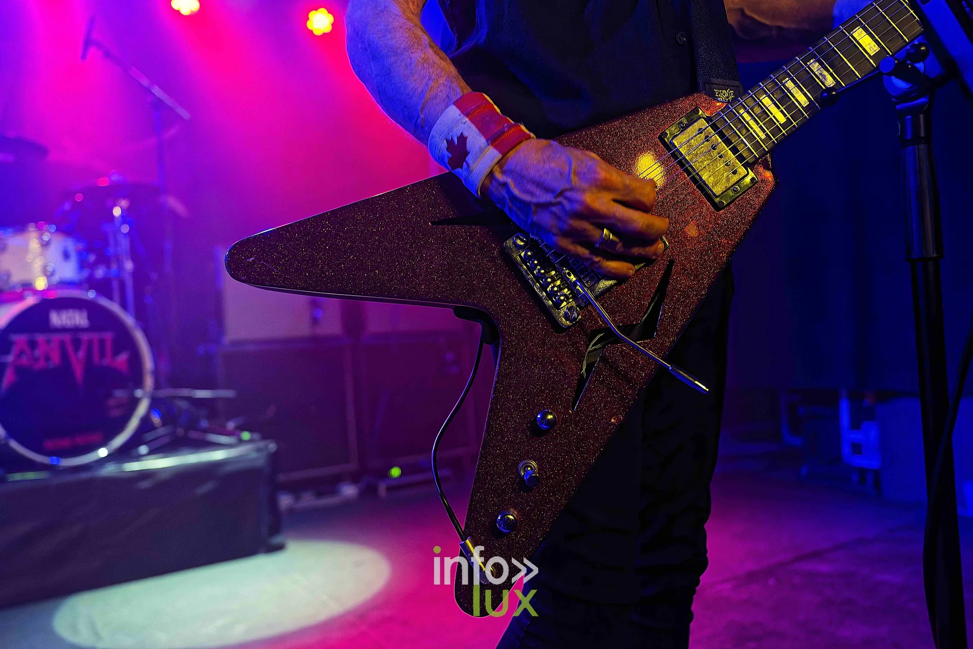 Anvil sur la scène du Zik-Zak d’Ittre, 21 octobre 2026, soirée Anvil, Killer et Spirit War (photo Sante Broccolo)