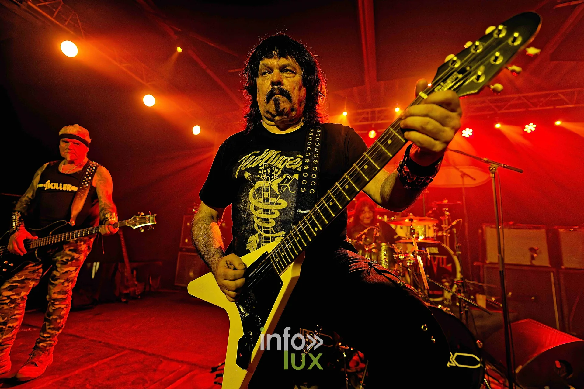 Killer sur la scène du Zik-Zak d’Ittre, 21 octobre 2026, soirée Anvil, Killer et Spirit War (photo Sante Broccolo)