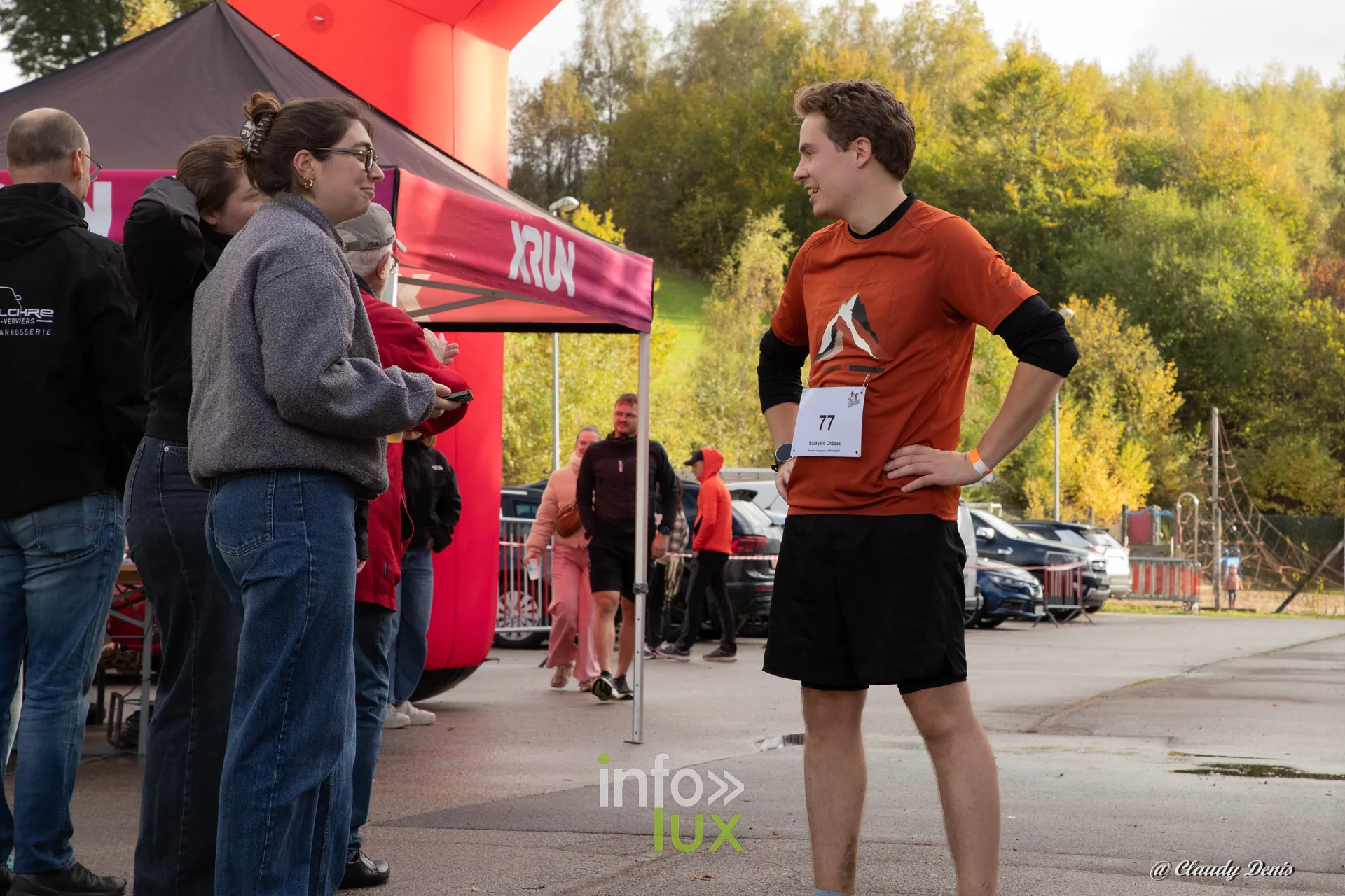 Backyard de Chôdes 2026 à Malmedy : un coureur près de l’arche Xrun (photo Claudy Denis)