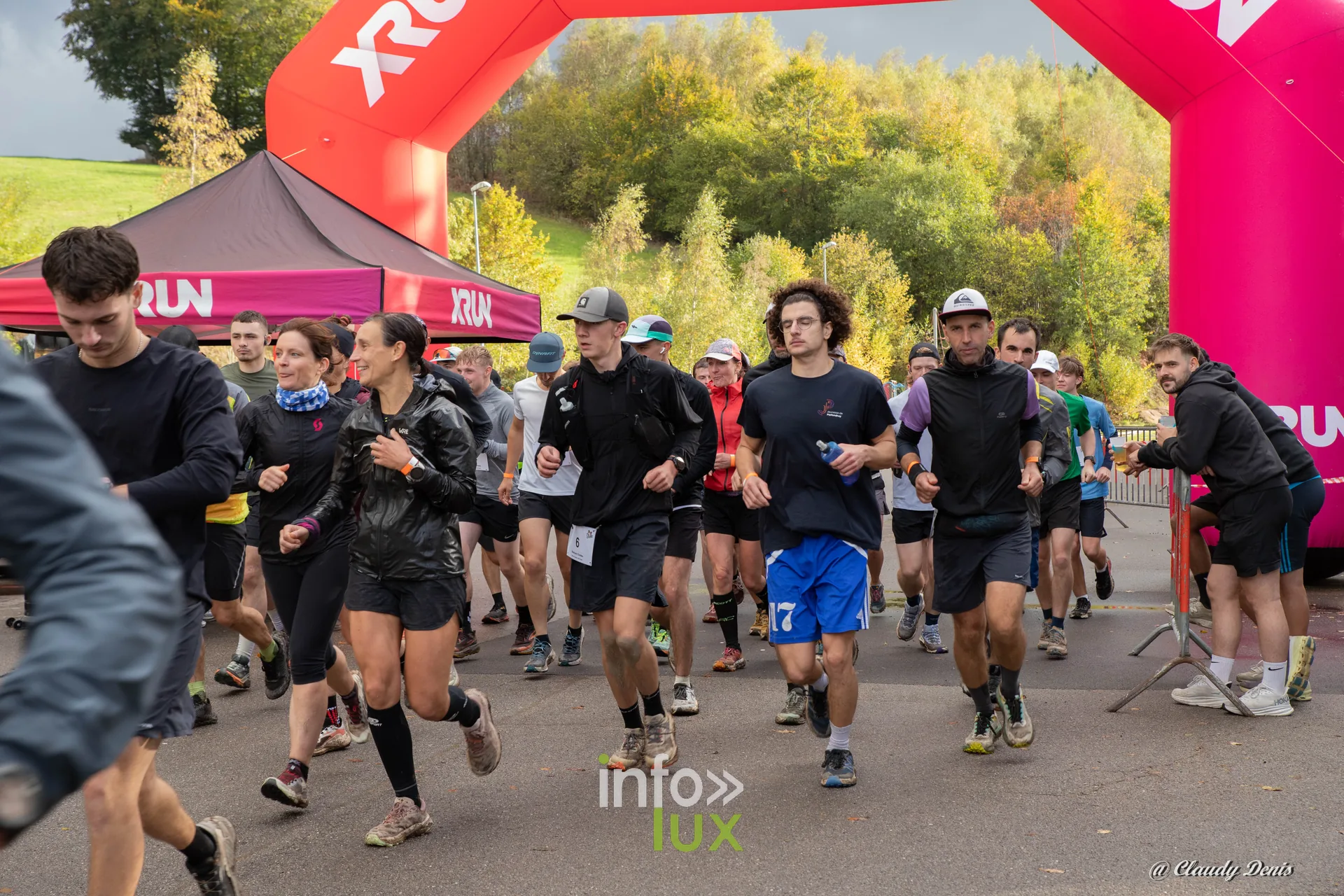 Backyard de Chôdes 2026 à Malmedy : un nouveau départ sous l’arche Xrun (photo Claudy Denis)