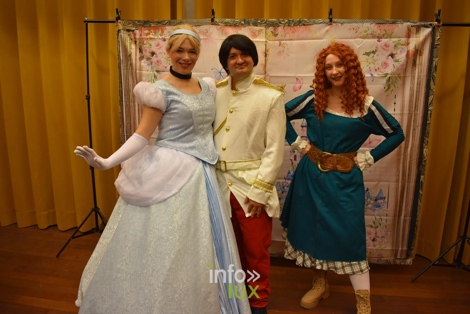 Meeting Disney et pop culture « Entre Ombres et Lumière » de Be Maf, Maison de Tous, Braine-l’Alleud, 31 octobre 2026 : trois personnes en costumes inspirés de films d’animation (photo info-lux.com)