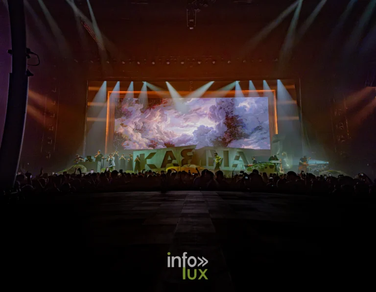 Bigflo & Oli à Reims lors du Karma Tour 2026 à la Reims Arena, photographiés sur scène par Hugo Renié.