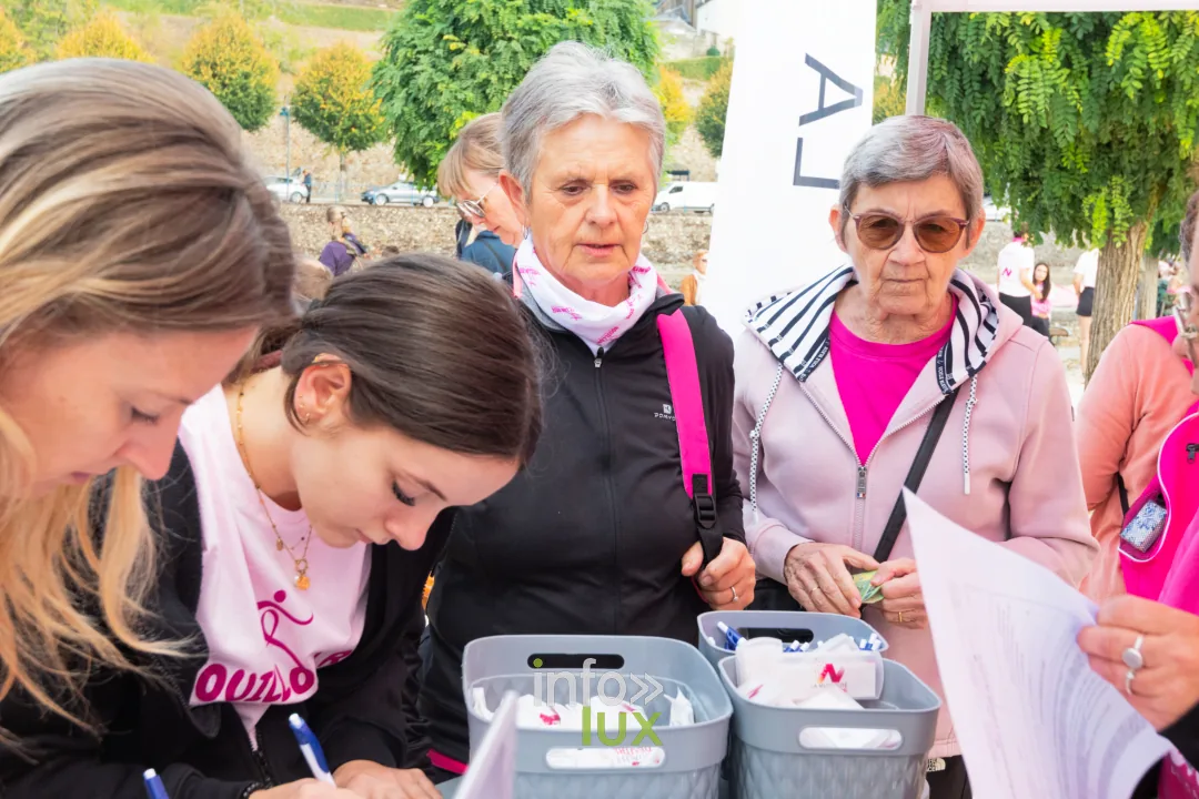 Bouillon Rose 2026 à Bouillon, marche et jogging solidaires contre le cancer du sein — photo 11 de Philippe Denis