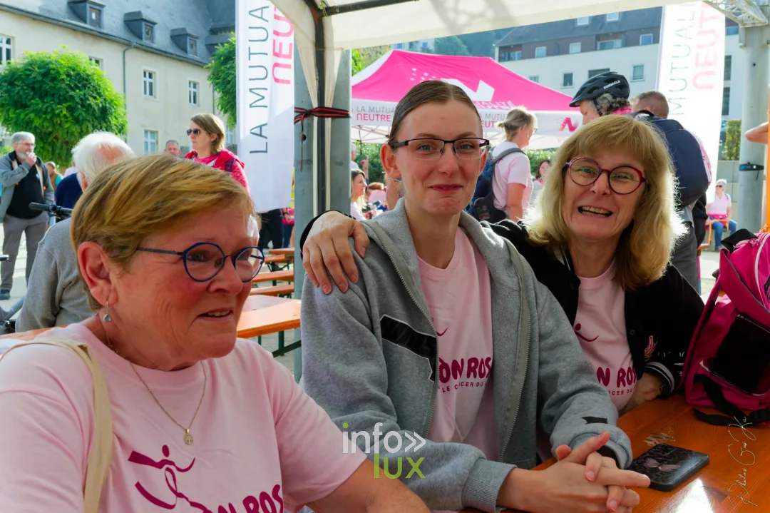Bouillon Rose 2026 à Bouillon, marche et jogging solidaires contre le cancer du sein — photo 8 de Photos GusKa