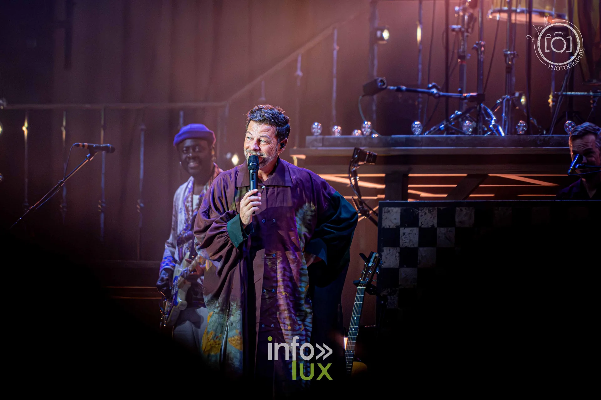 Christophe Maé au Galaxie d’Amnéville, 16 octobre 2026 : Christophe Maé au chant (photo 2 la X Photographie)