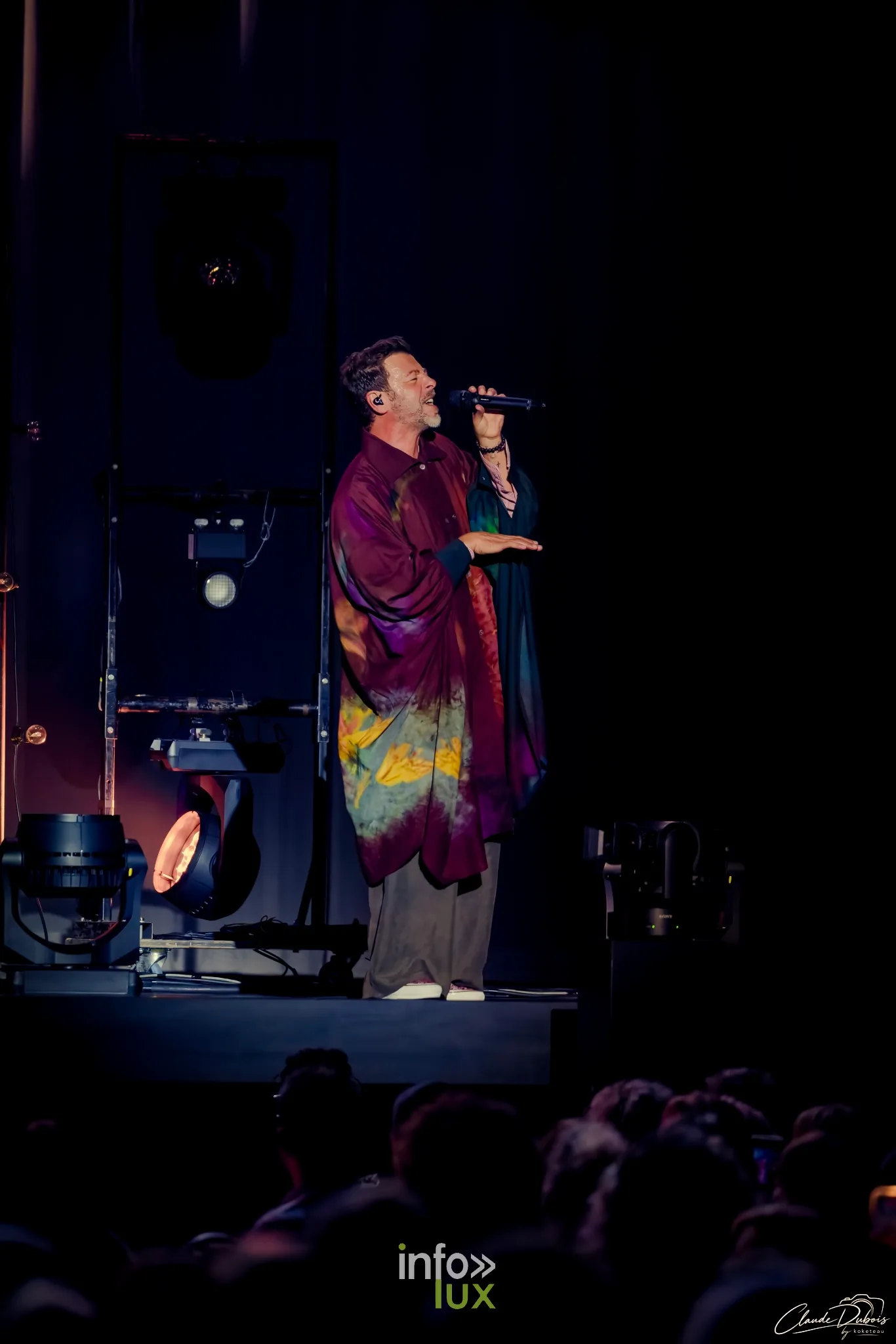 Christophe Maé à la Reims Arena, 15 octobre 2026 : Christophe Maé au chant (photo Claude Dubois)