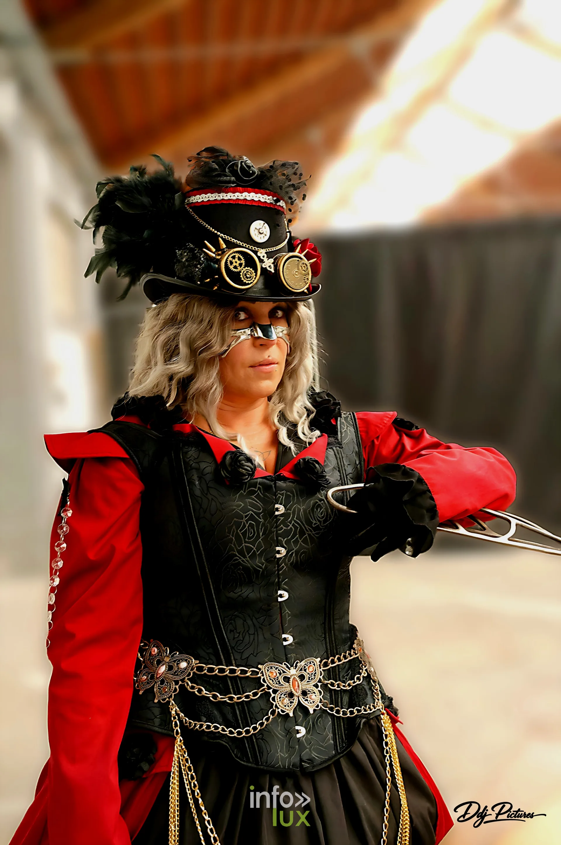 Portrait d’une personne costumée, convention steampunk Rouages intemporels à Toul, octobre 2026 (photo Éric Didierjean)