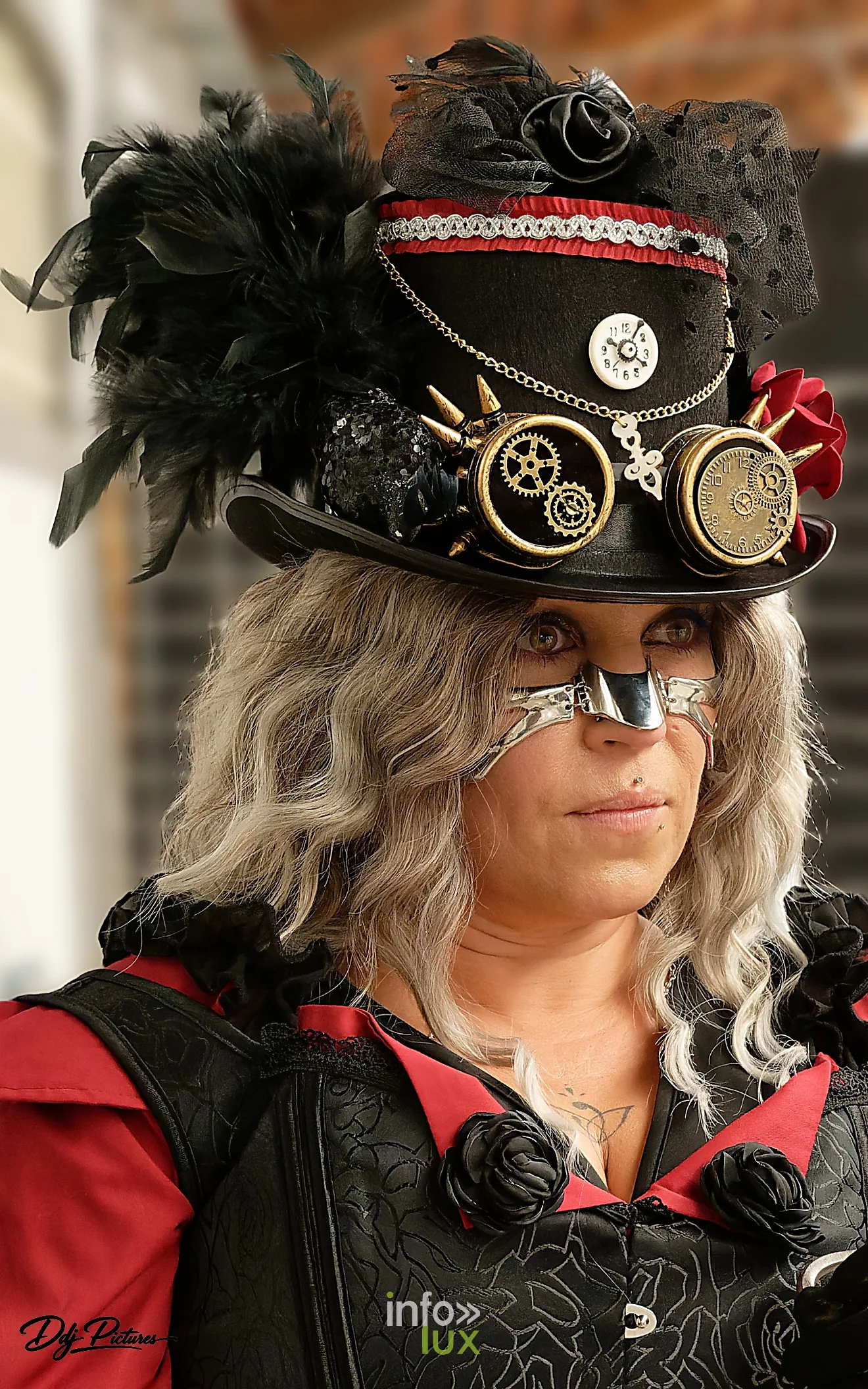 Portrait d’une personne costumée, convention steampunk Rouages intemporels à Toul, octobre 2026 (photo Éric Didierjean)