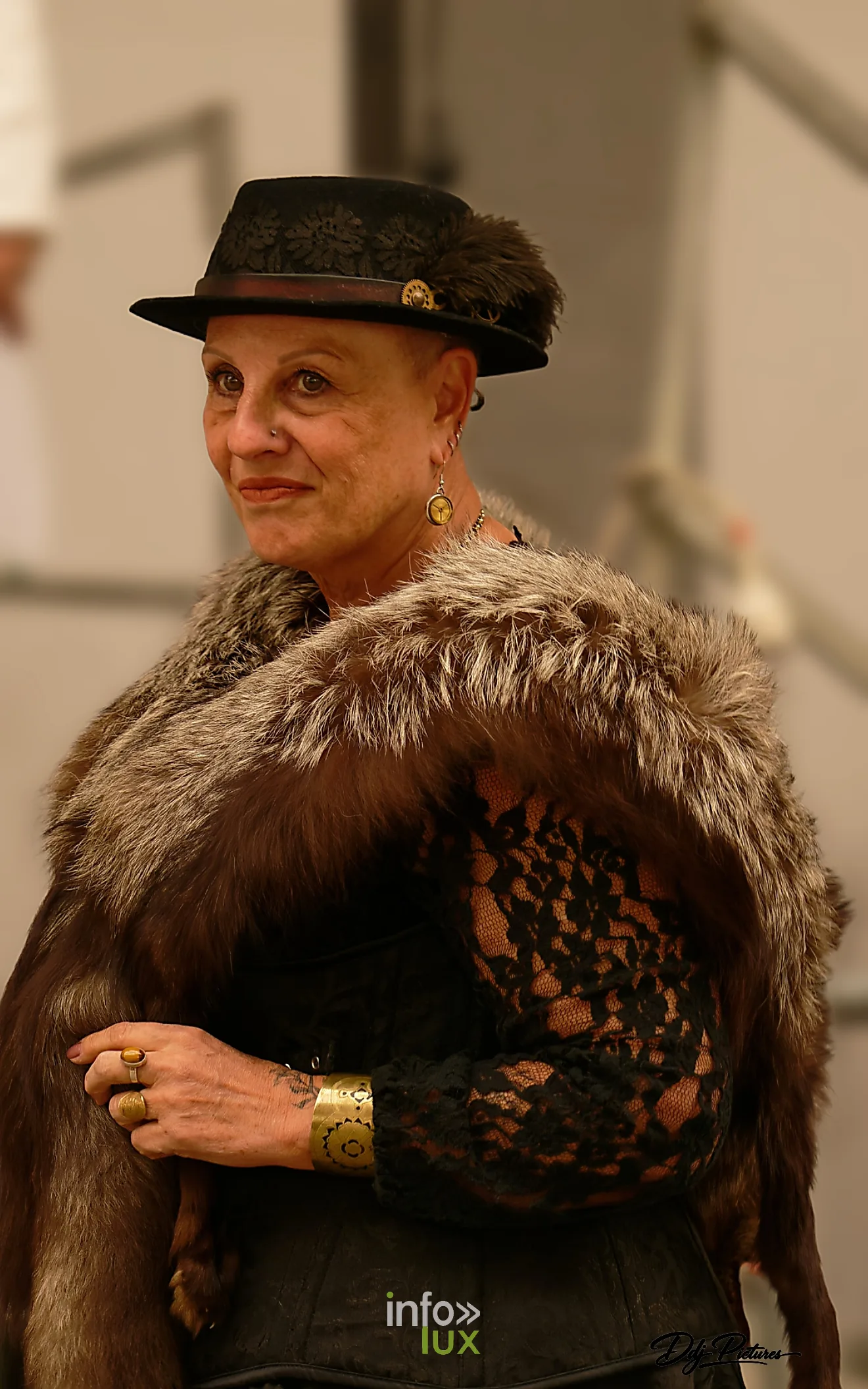 Portrait d’une personne costumée, convention steampunk Rouages intemporels à Toul, octobre 2026 (photo Éric Didierjean)