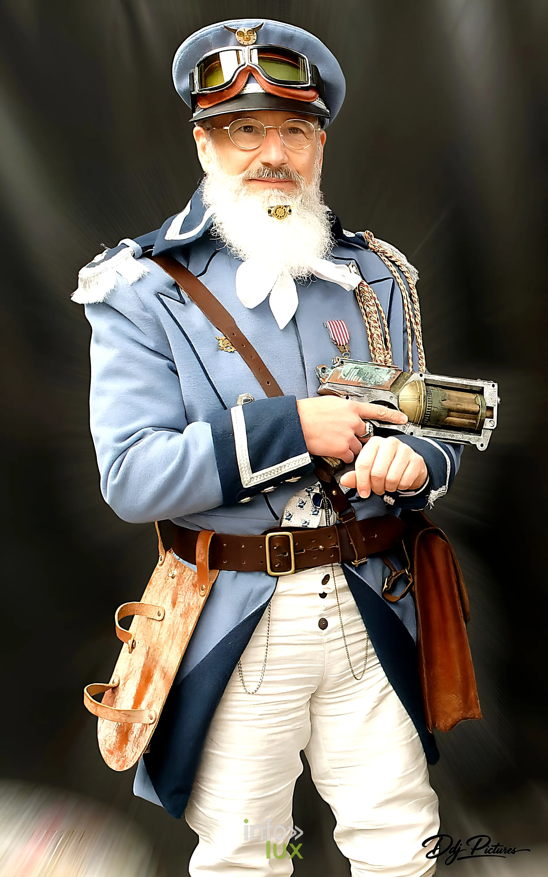 Portrait d’une personne costumée, convention steampunk Rouages intemporels à Toul, octobre 2026 (photo Éric Didierjean)