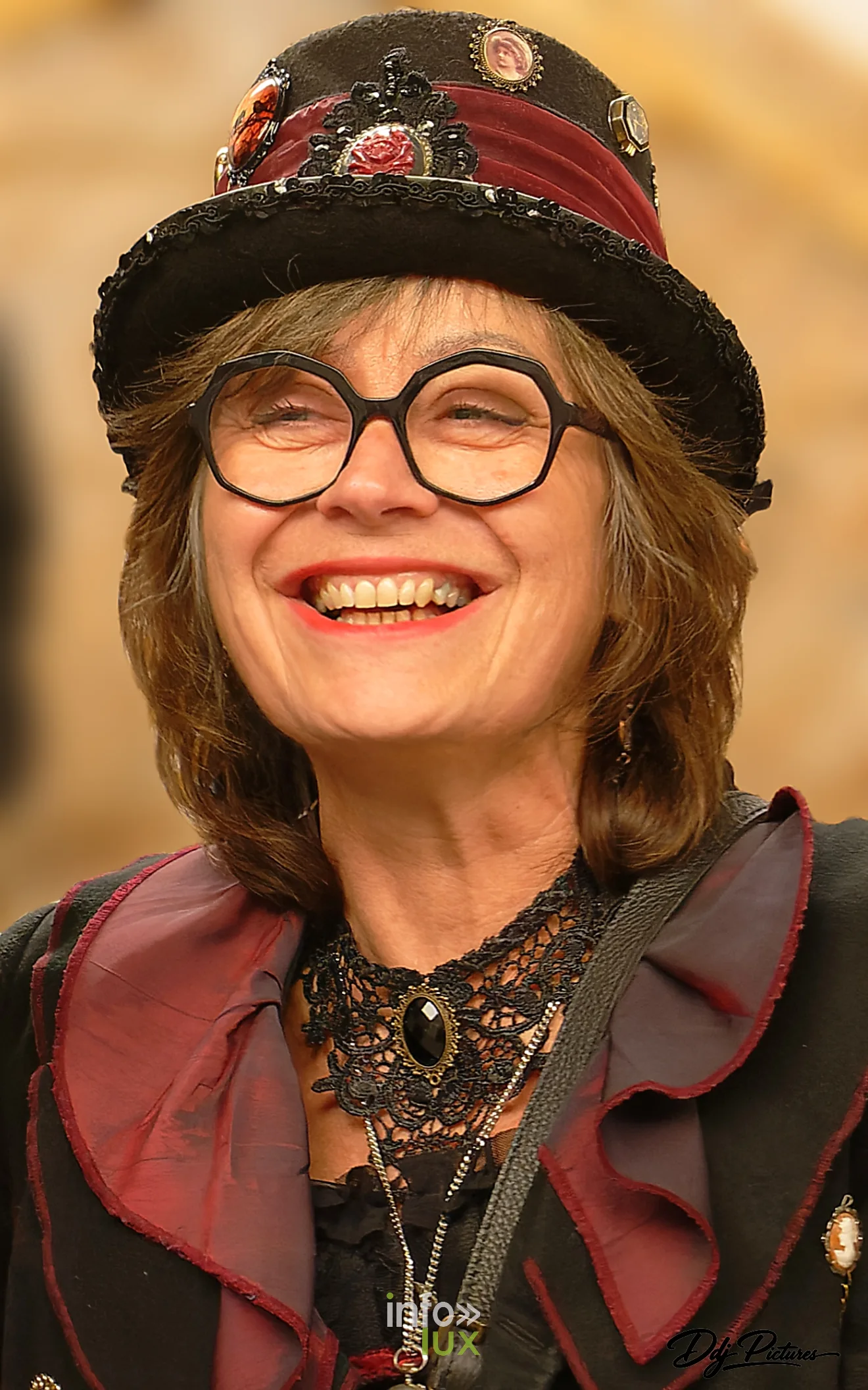 Portrait d’une personne costumée, convention steampunk Rouages intemporels à Toul, octobre 2026 (photo Éric Didierjean)