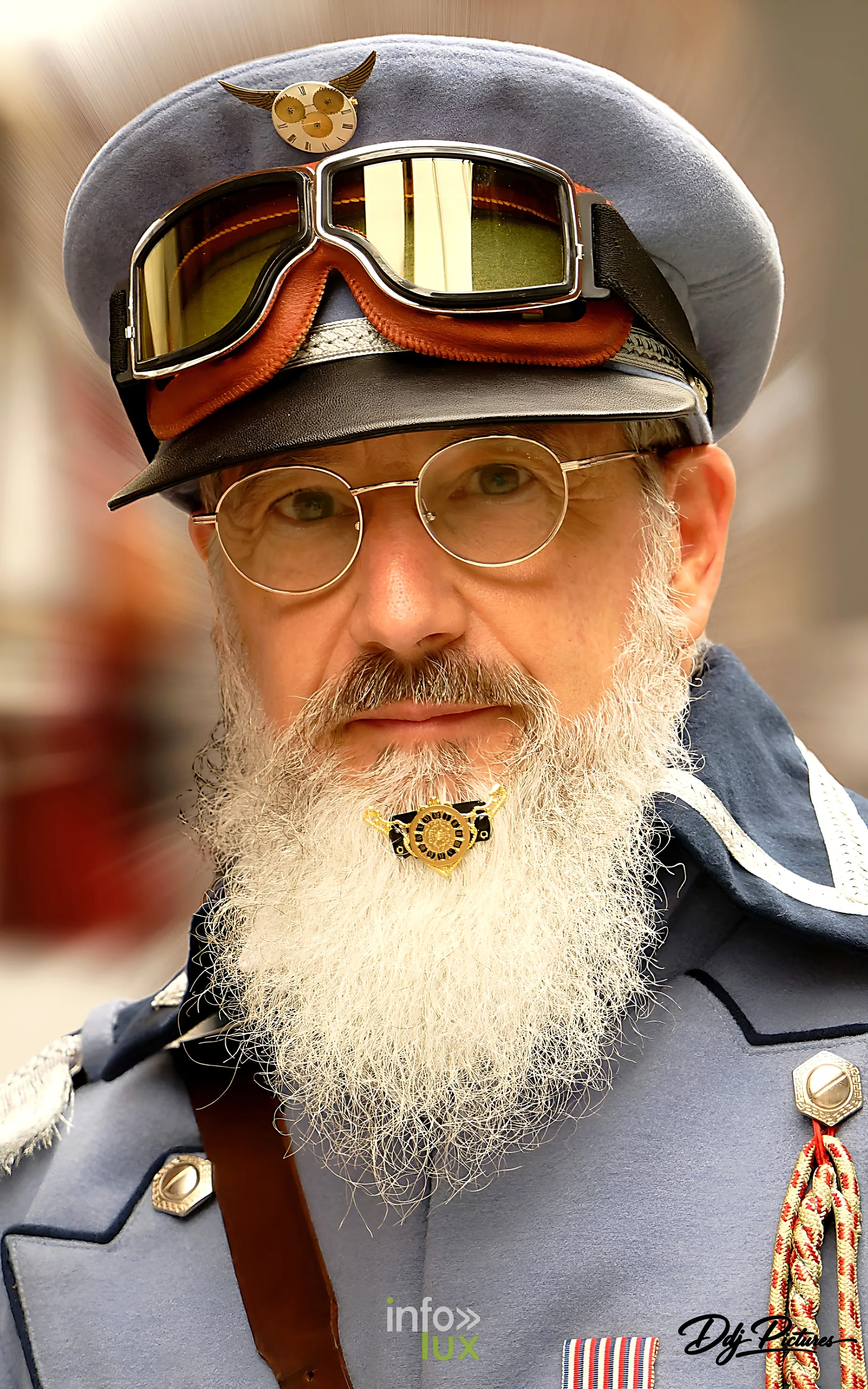 Portrait d’une personne costumée, convention steampunk Rouages intemporels à Toul, octobre 2026 (photo Éric Didierjean)