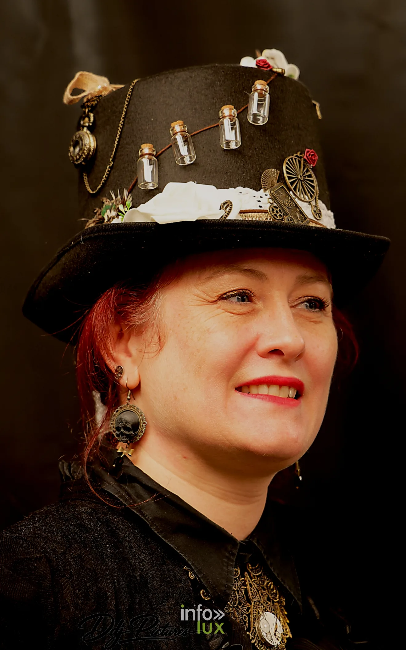 Portrait d’une personne costumée, convention steampunk Rouages intemporels à Toul, octobre 2026 (photo Éric Didierjean)
