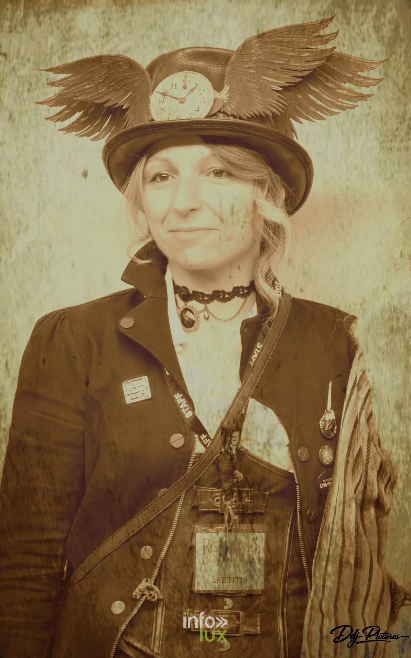 Portrait en tons sépia, à la manière d’une photographie ancienne, convention steampunk Rouages intemporels à Toul, octobre 2026 (photo Éric Didierjean)