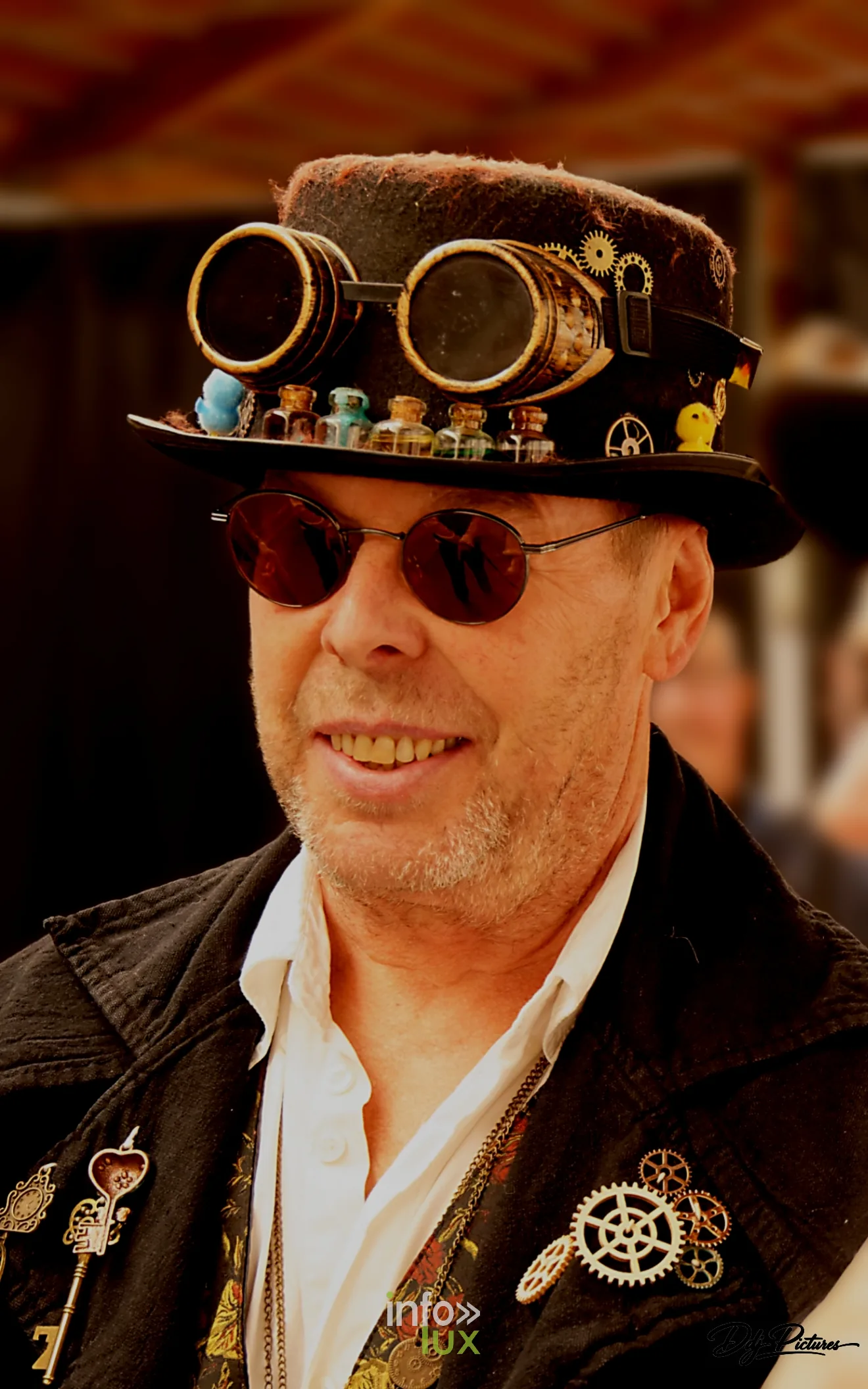 Portrait d’une personne costumée, convention steampunk Rouages intemporels à Toul, octobre 2026 (photo Éric Didierjean)