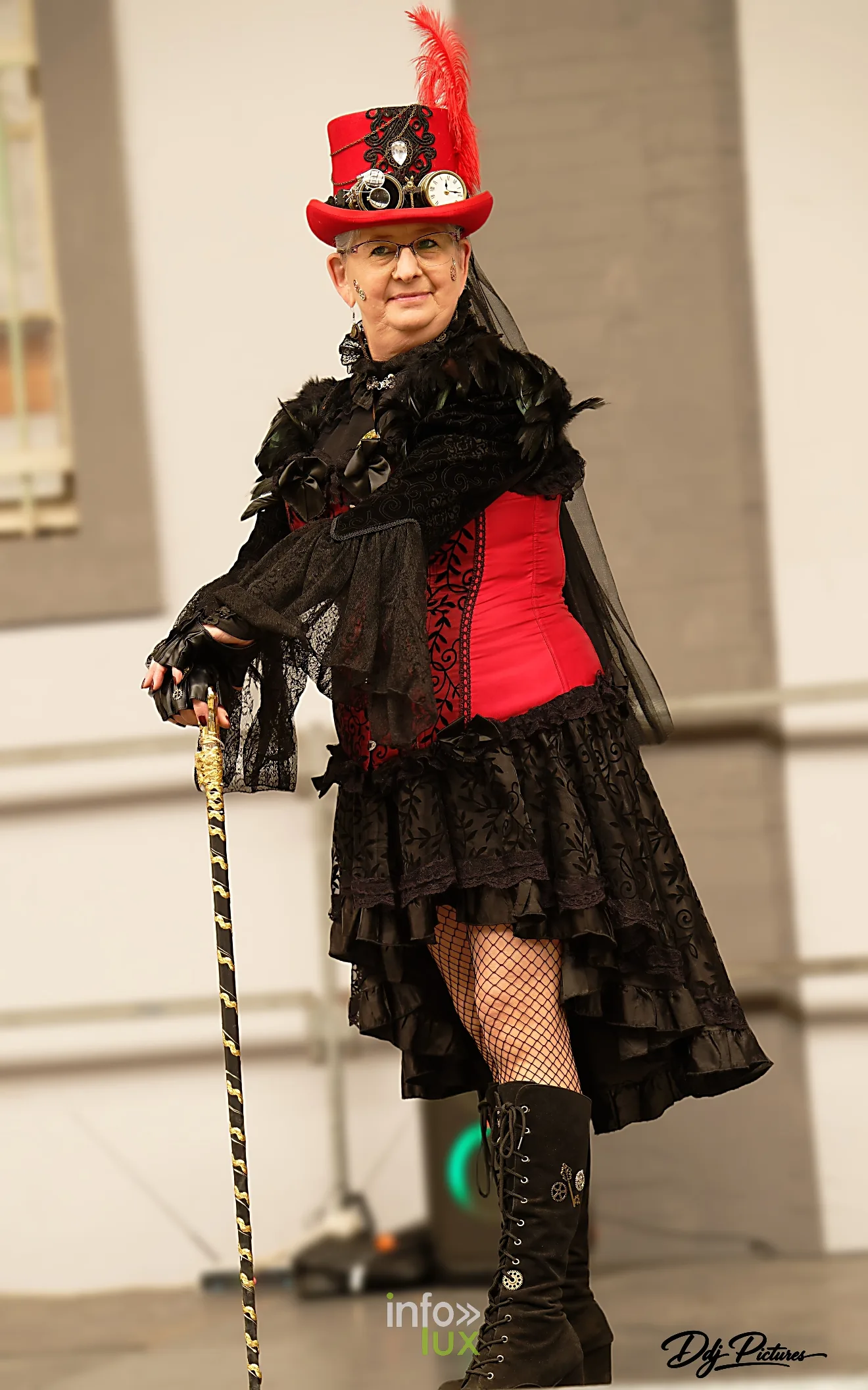 Portrait d’une personne costumée, convention steampunk Rouages intemporels à Toul, octobre 2026 (photo Éric Didierjean)
