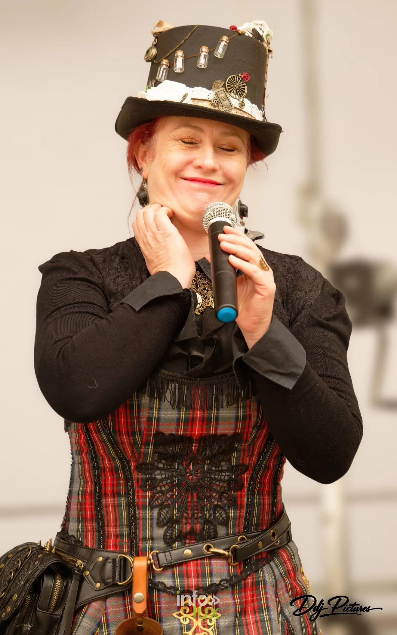 Portrait d’une personne costumée, convention steampunk Rouages intemporels à Toul, octobre 2026 (photo Éric Didierjean)