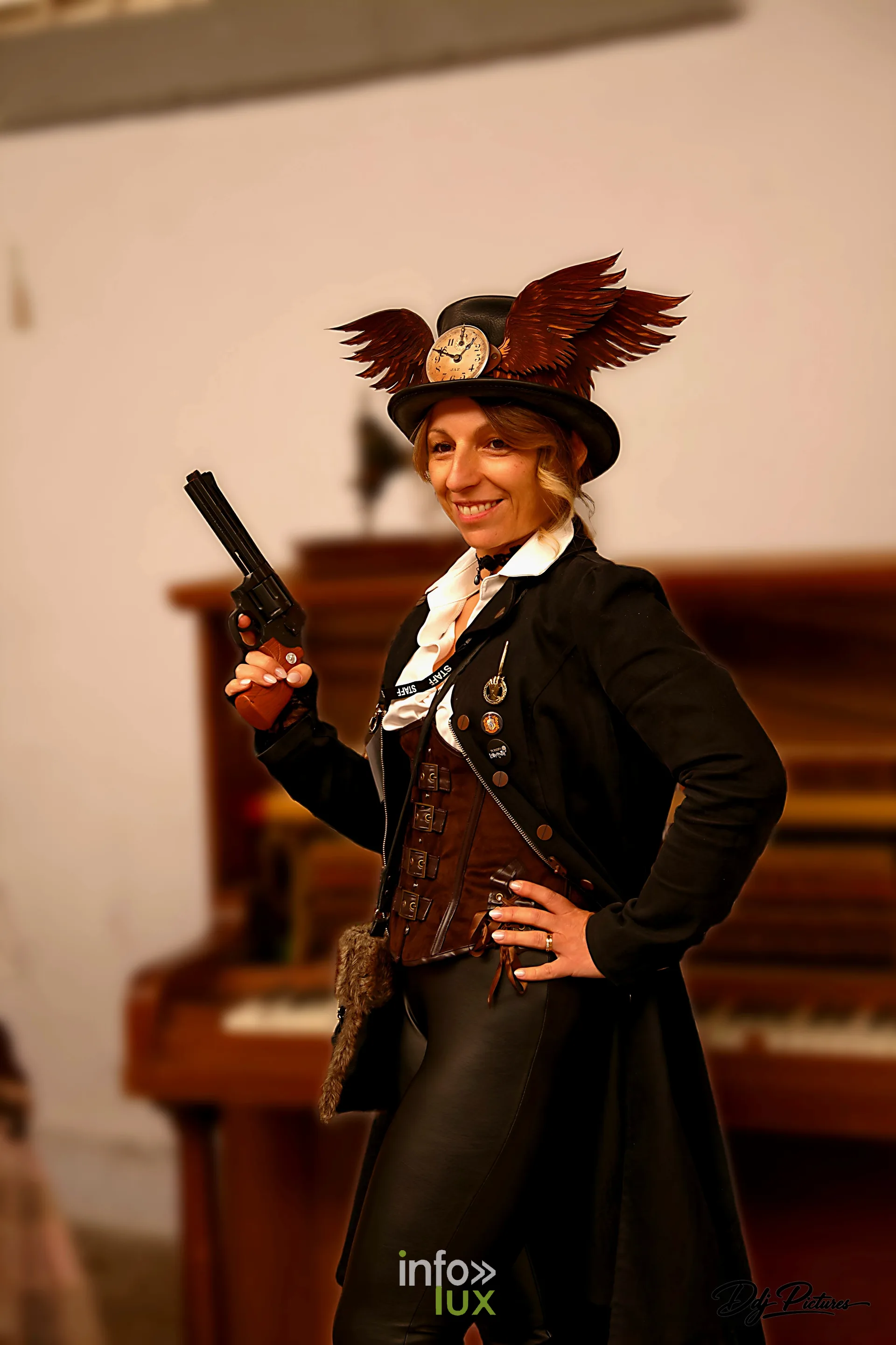 Portrait d’une personne costumée, convention steampunk Rouages intemporels à Toul, octobre 2026 (photo Éric Didierjean)