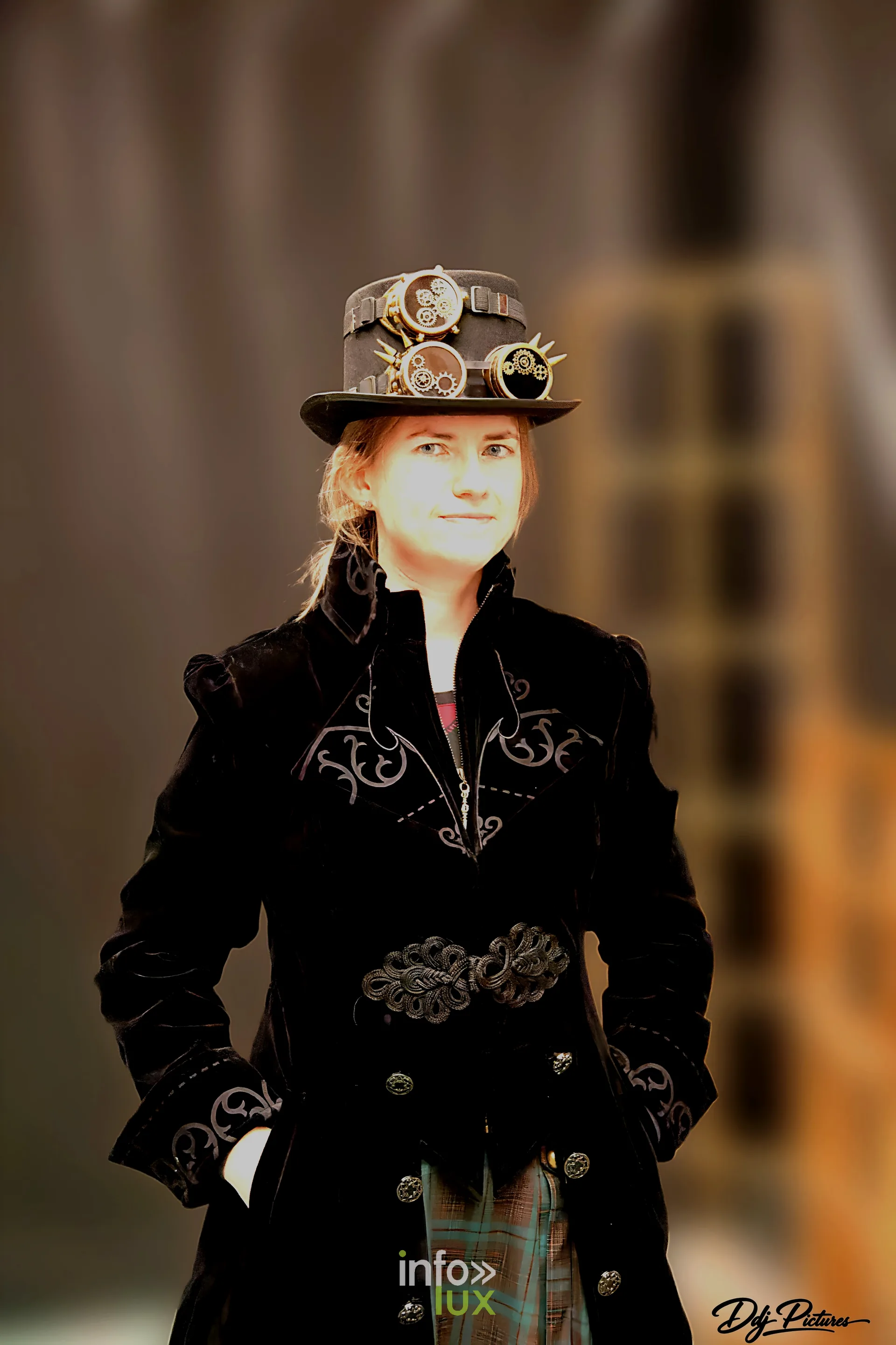 Portrait d’une personne costumée, convention steampunk Rouages intemporels à Toul, octobre 2026 (photo Éric Didierjean)