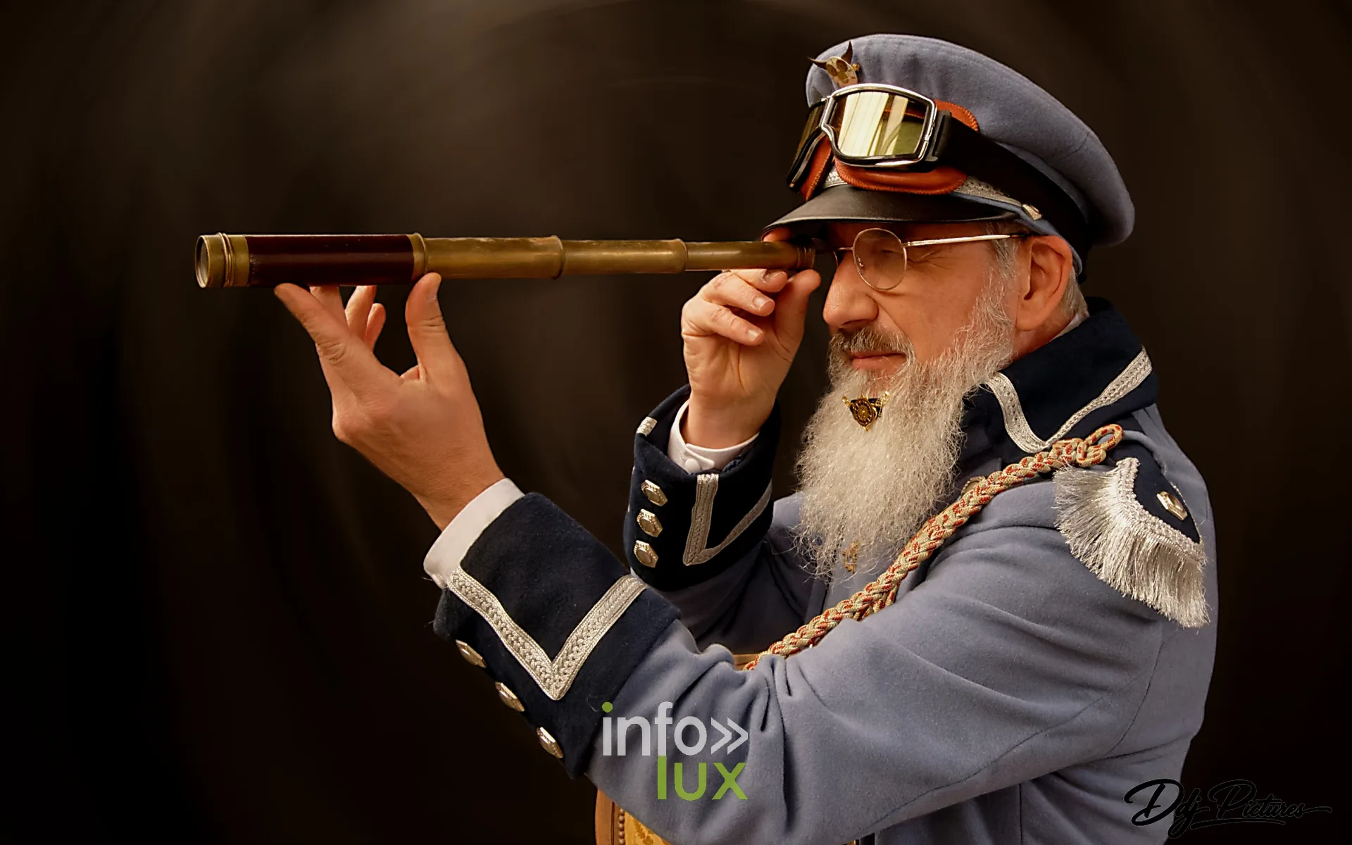Portrait d’une personne costumée, convention steampunk Rouages intemporels à Toul, octobre 2026 (photo Éric Didierjean)
