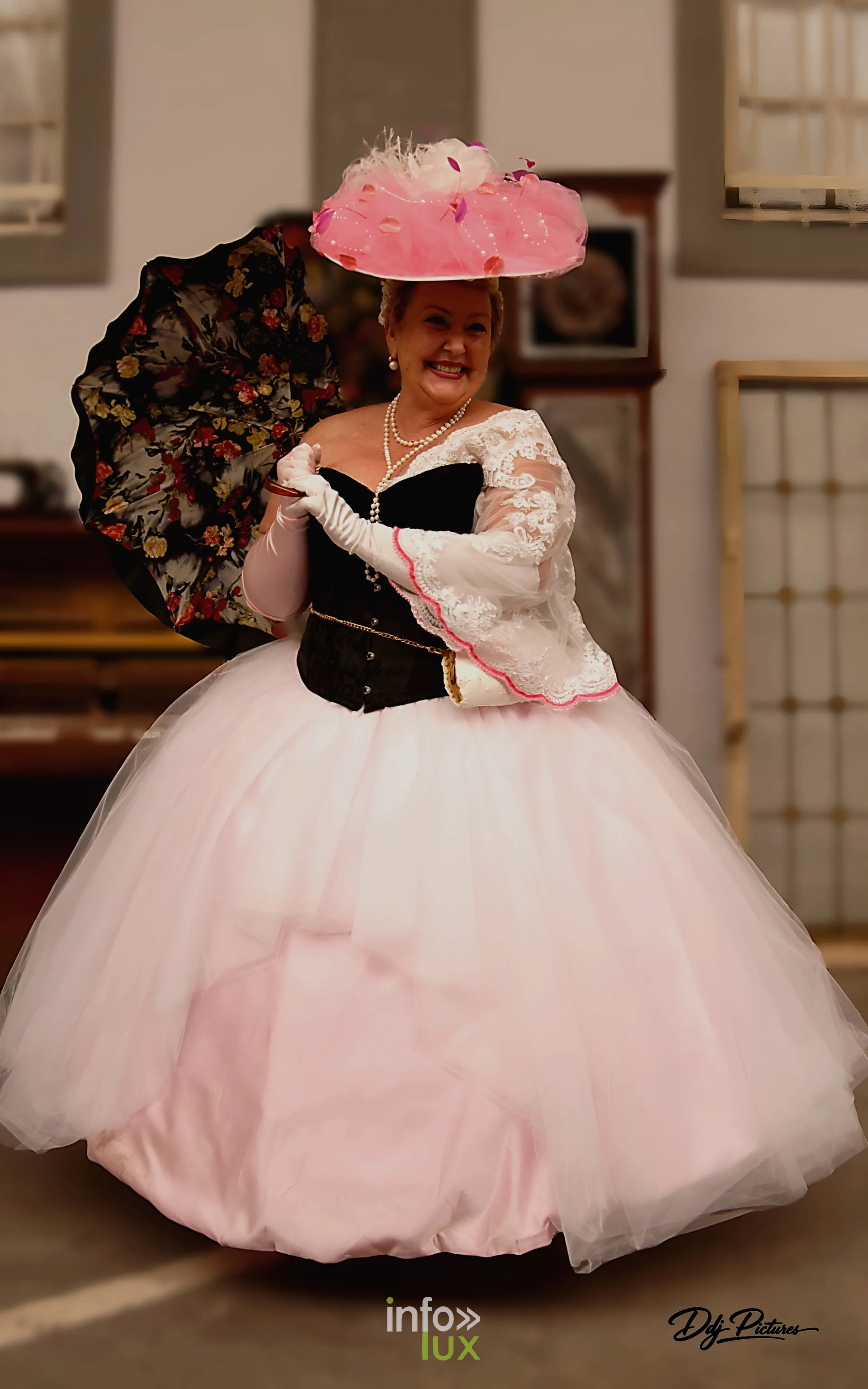 Portrait d’une personne costumée, convention steampunk Rouages intemporels à Toul, octobre 2026 (photo Éric Didierjean)