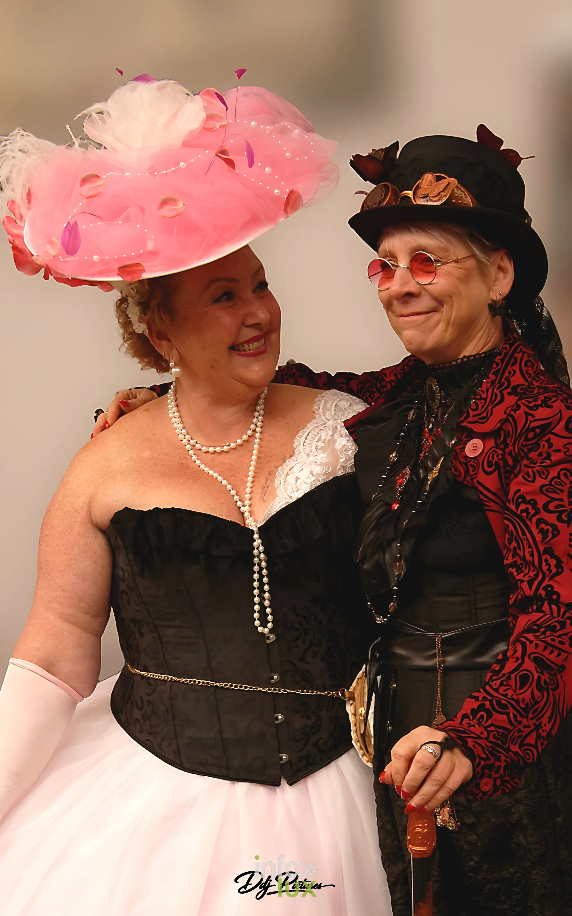 Participants costumés, convention steampunk Rouages intemporels à Toul, octobre 2026 (photo Éric Didierjean)