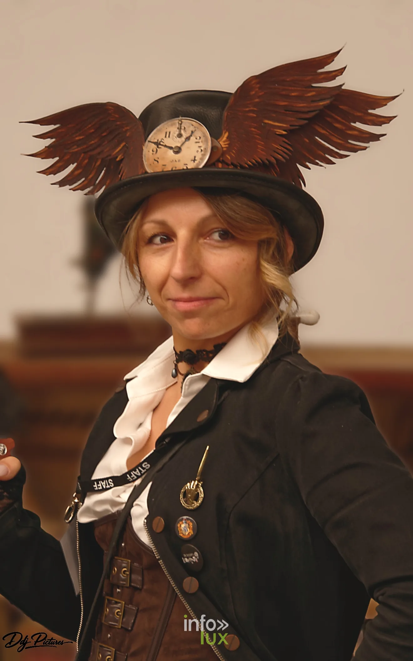 Portrait d’une personne costumée, convention steampunk Rouages intemporels à Toul, octobre 2026 (photo Éric Didierjean)