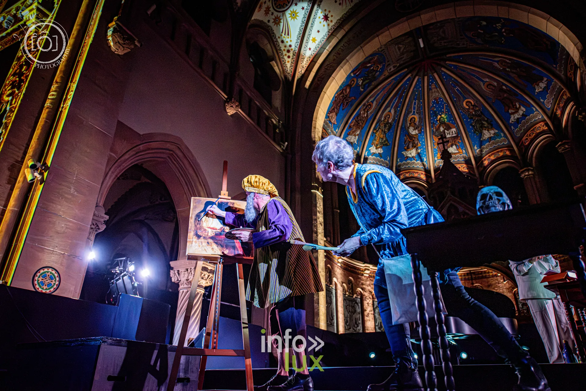 Le Crépuscule des Pierres, église Saint-Joseph de Montigny-lès-Metz, répétition générale du 8 octobre 2026 : Un peintre au chevalet, une scène du spectacle